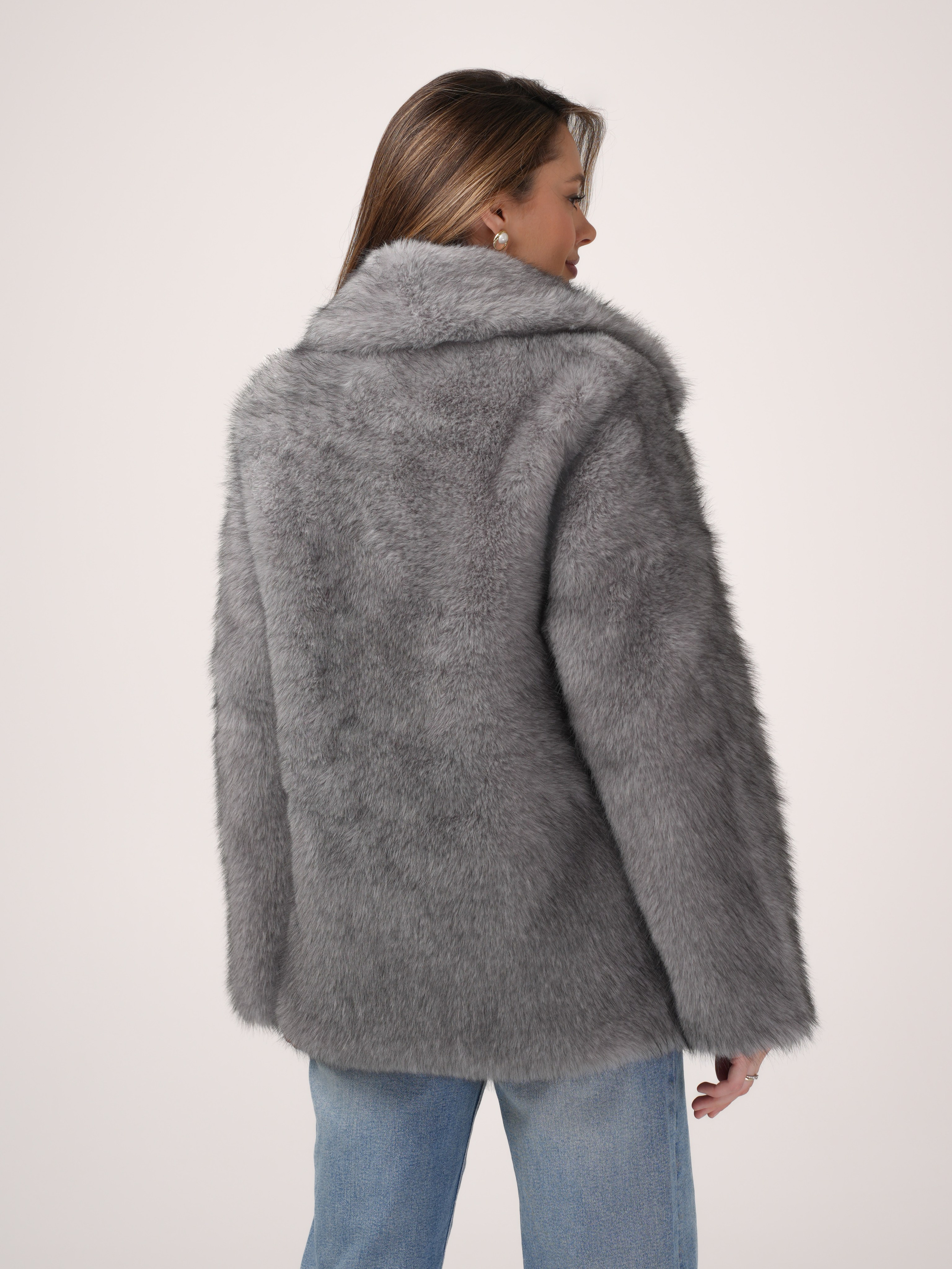 Новогодняя фотосессия бренда шуб. Портретный фотограф Москва Белогорцев Сергей