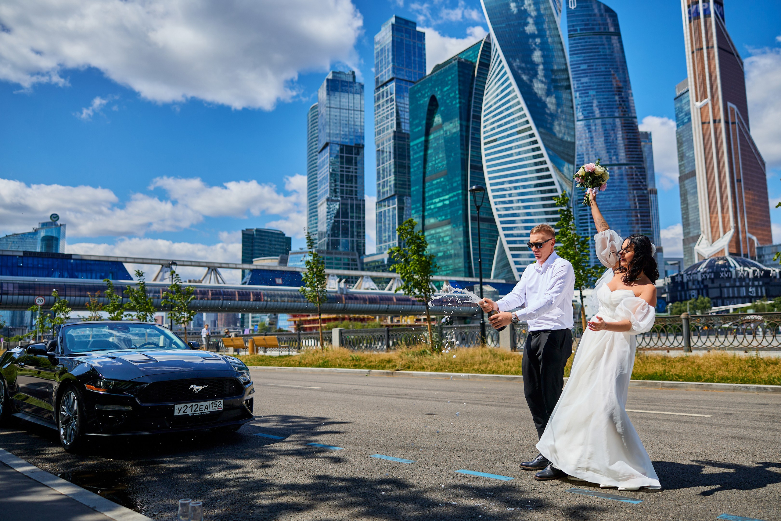 Свадебная фотосессия в Москва-Сити. Свадебный фотограф Сергей Колбинский