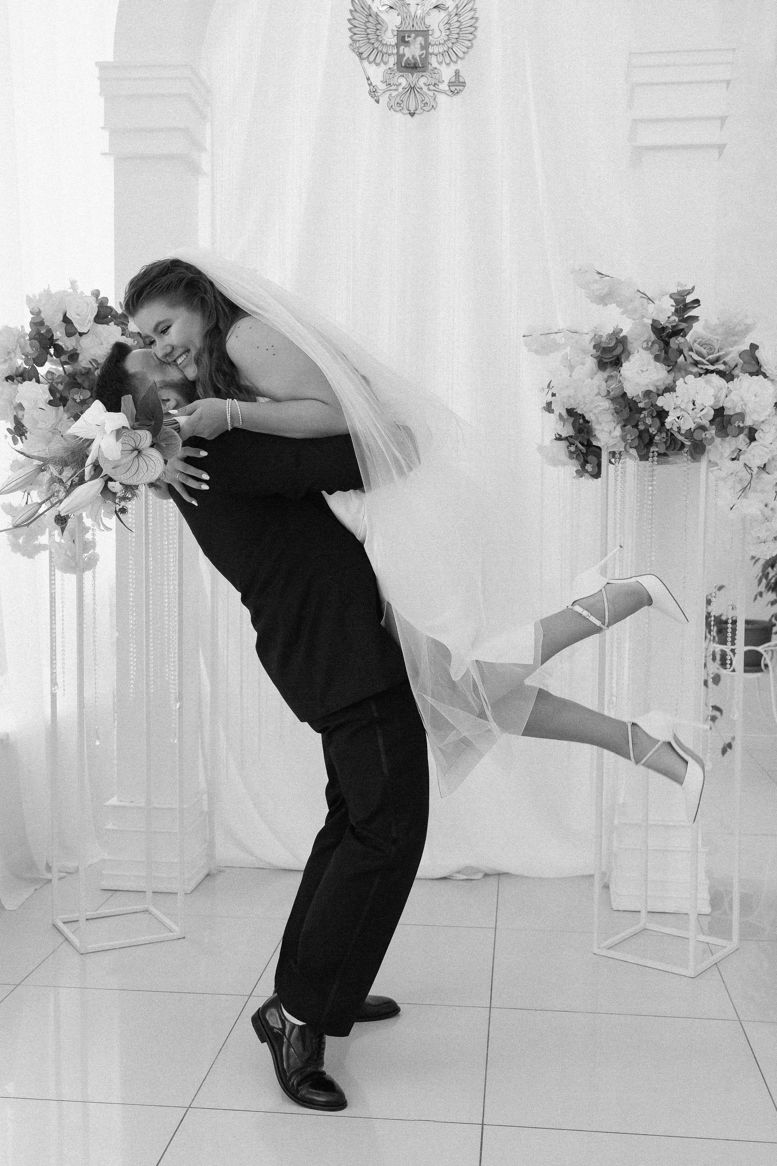 В&B Прогулка + ЗАГС. Свадебный, репортажный, семейный фотограф Елена Брюхова