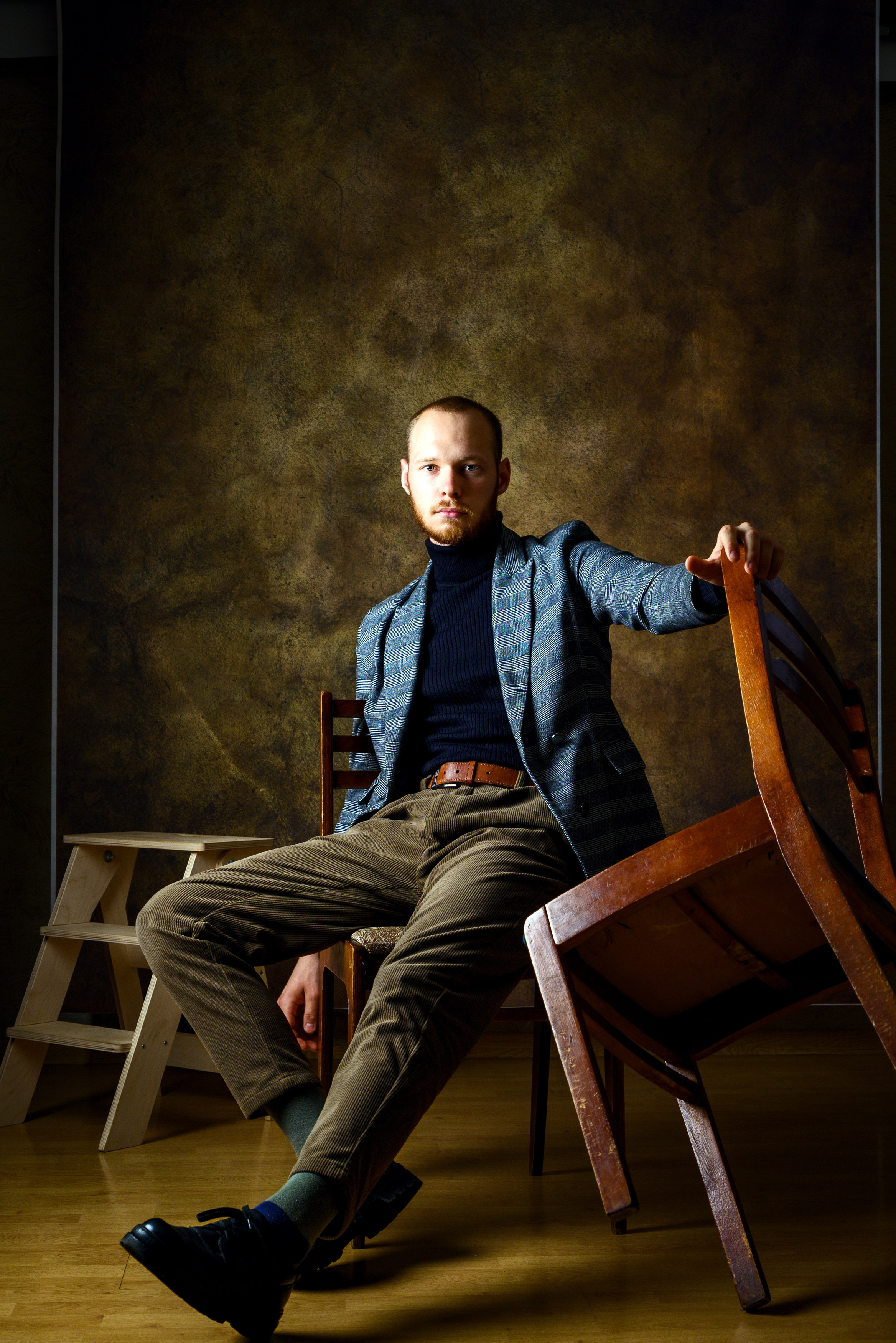 Фотосессия мужского портрета в студии Мужской портрет. Портретный фотограф Александр Журов в Кинеле, Самаре и Самарской области