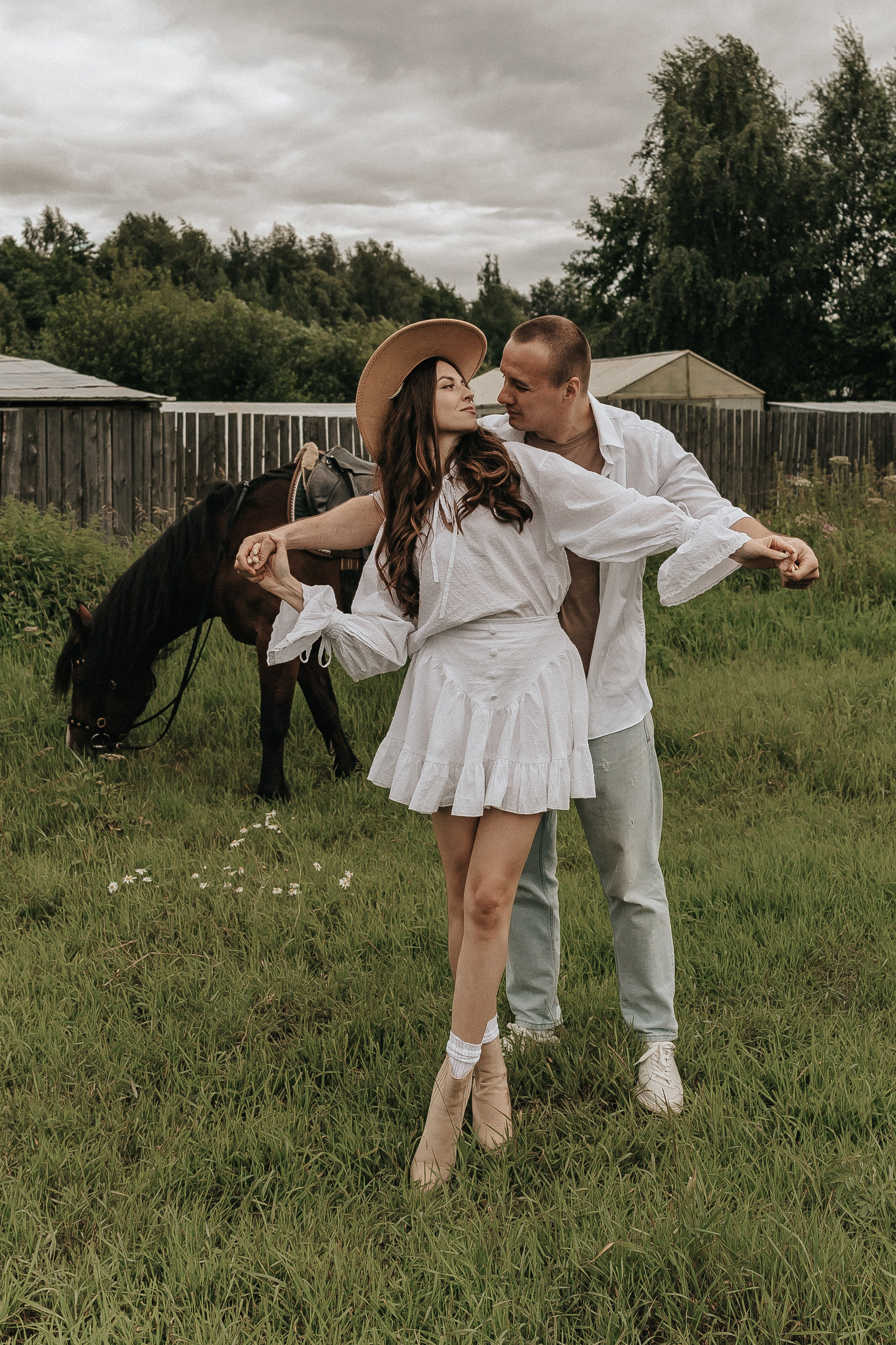Love Story с лошадьми. Свадебный фотограф Пермь