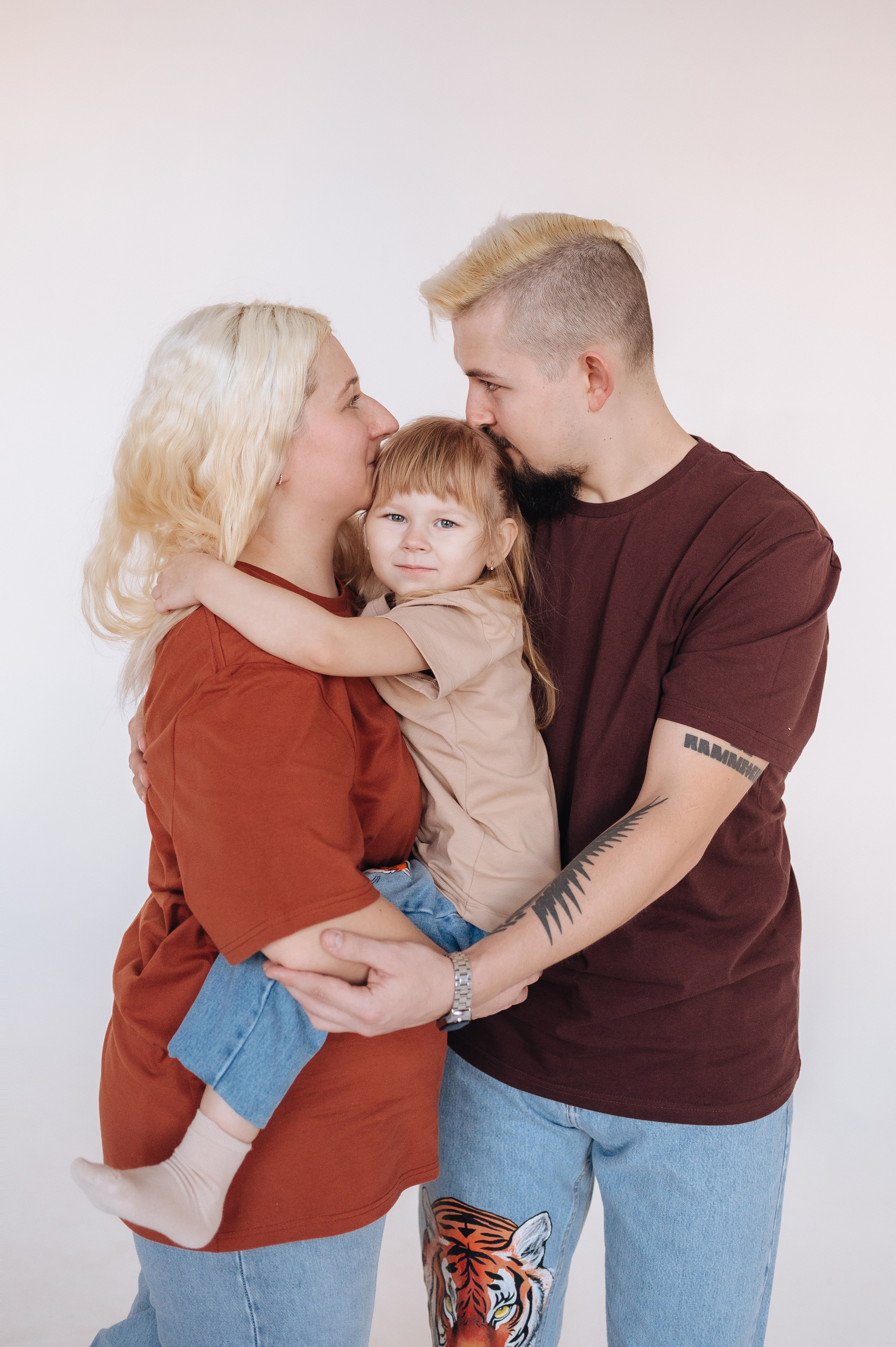 Семейная фотосессия Саши, Вики и Алисы. Фотограф в Москве и Московской области Таня Яблочкина