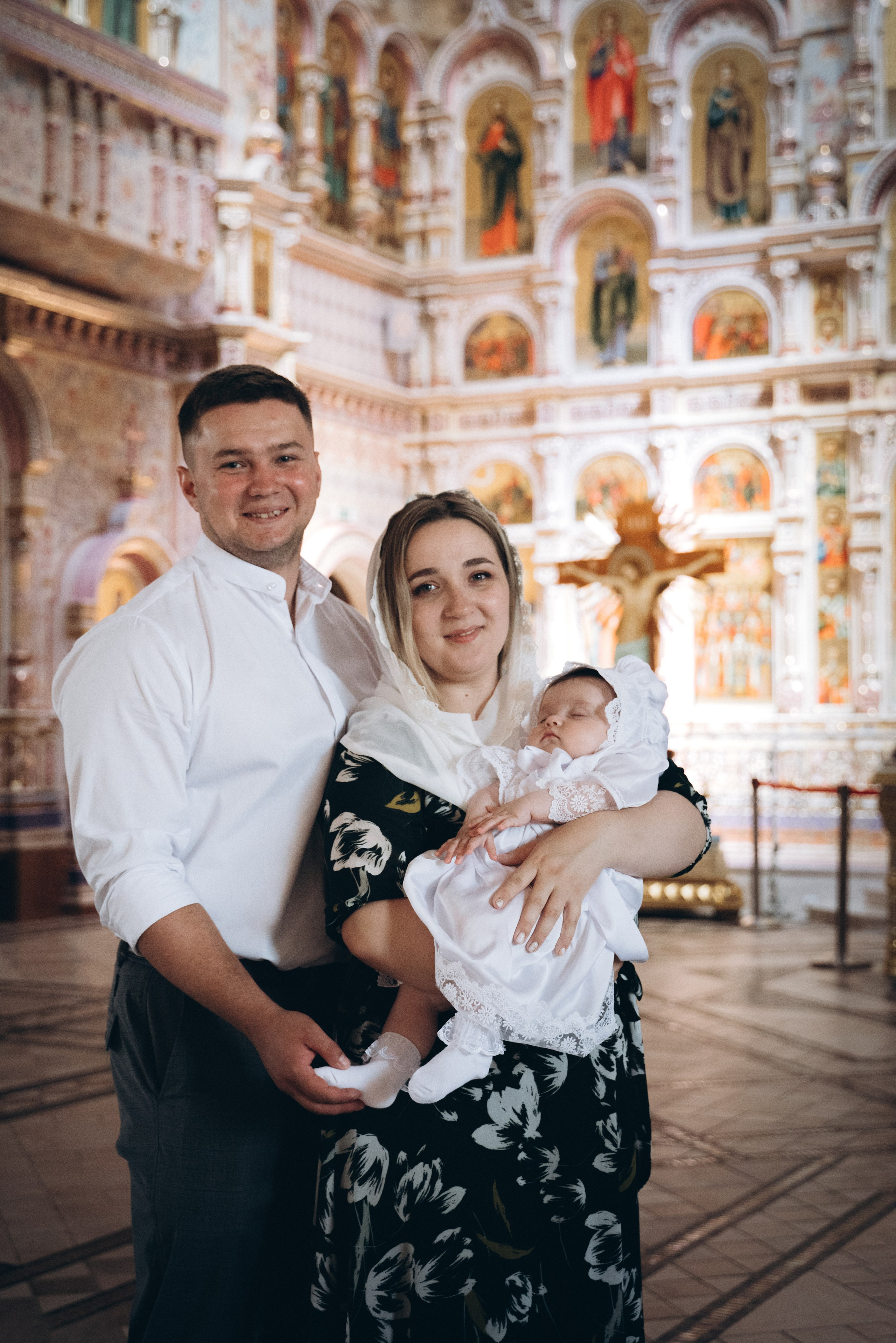 Крещение Варюши (Храм Святой Живоначальной Троицы). Семейный фотограф в Минске Дарья Дреко