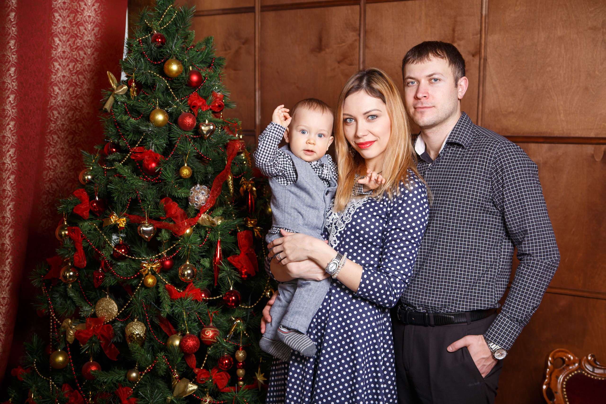 Новогодние фотосессии в интерьерной студии. Фотограф в Москве Валентина Чемерилова