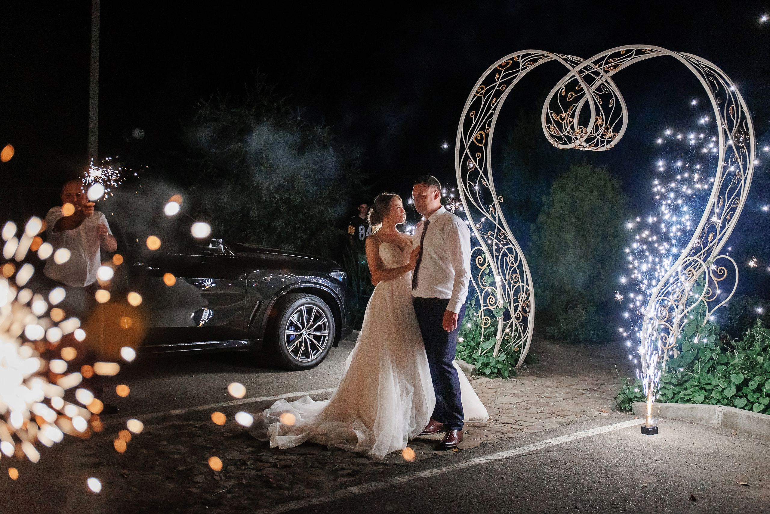 Свадебная фотосессия в двух городах — Армавир и Новокубанск. Дмитрий Шевченко свадебное фото в г. Краснодар — Армавир — Лабинск