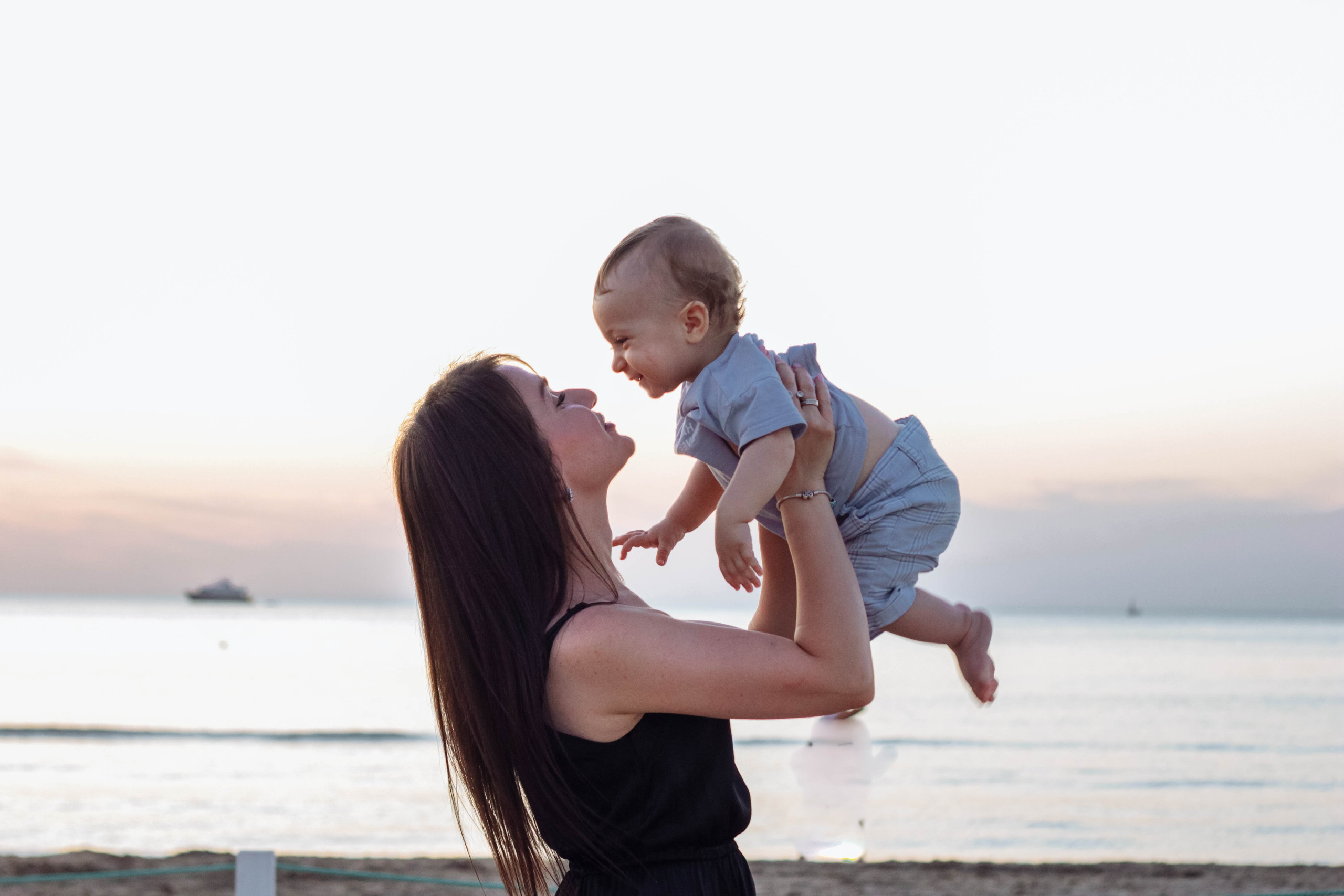 Семейные пляжные. Главная