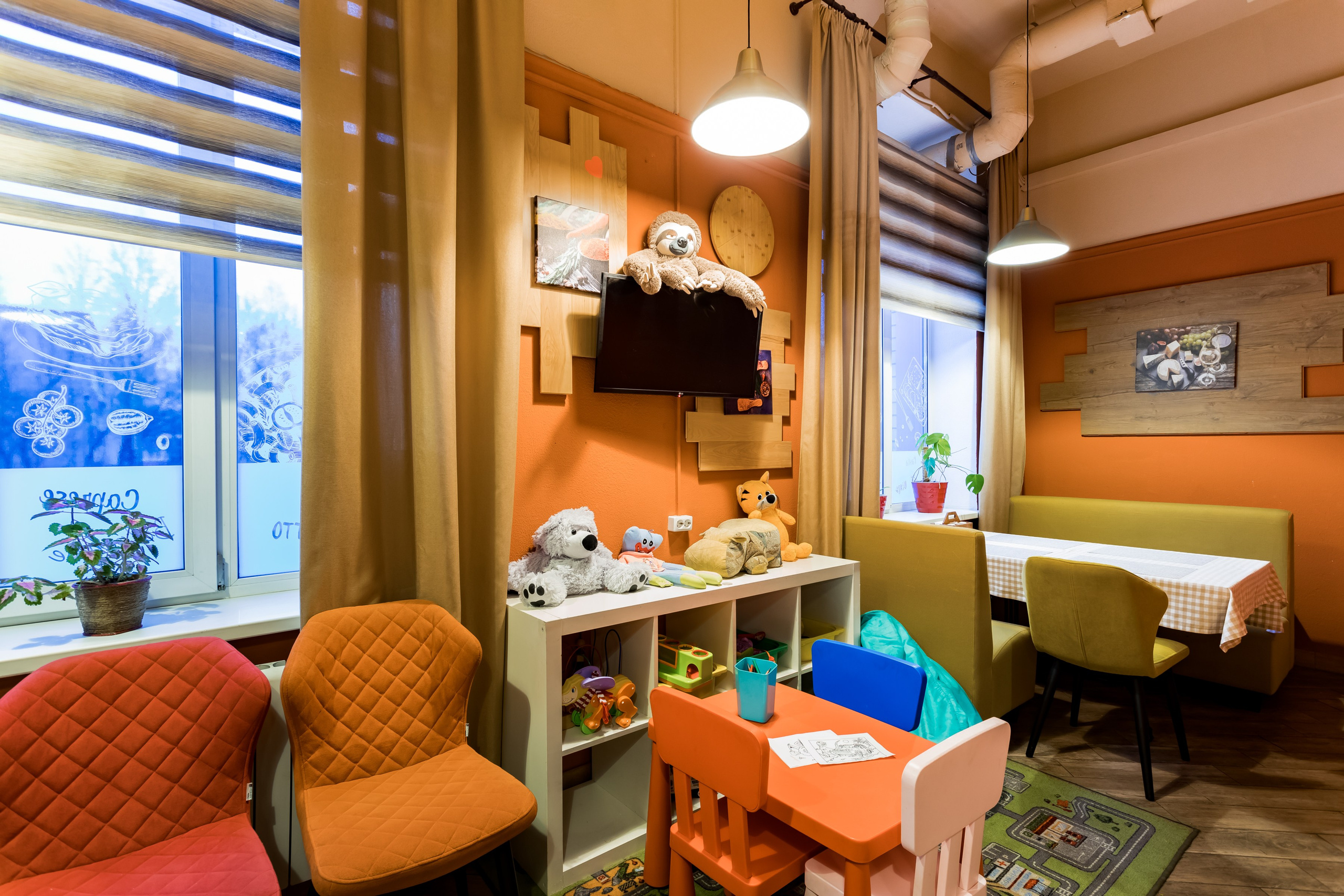 Кафе Giovane nonna в Реутове. Интерьеры, Контент, Портреты | Фотограф в Москве Дани Терно