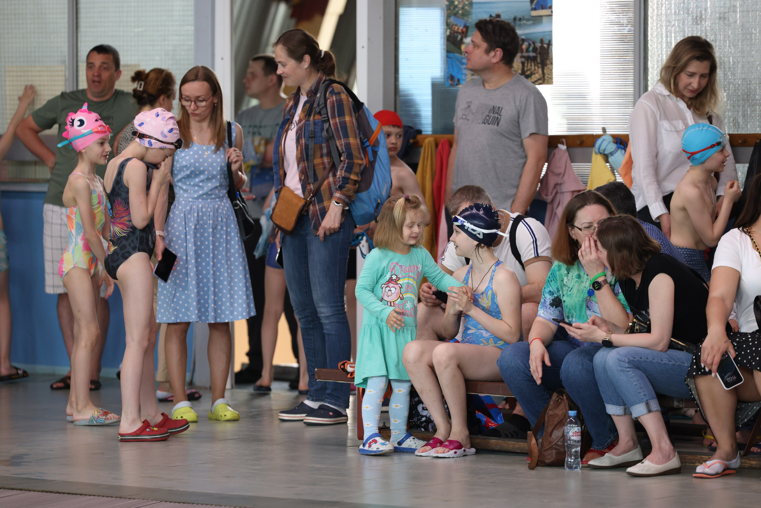 Веселый дельфин. Плавание. Дети 8-9 лет. Фотограф Александр Заломаев