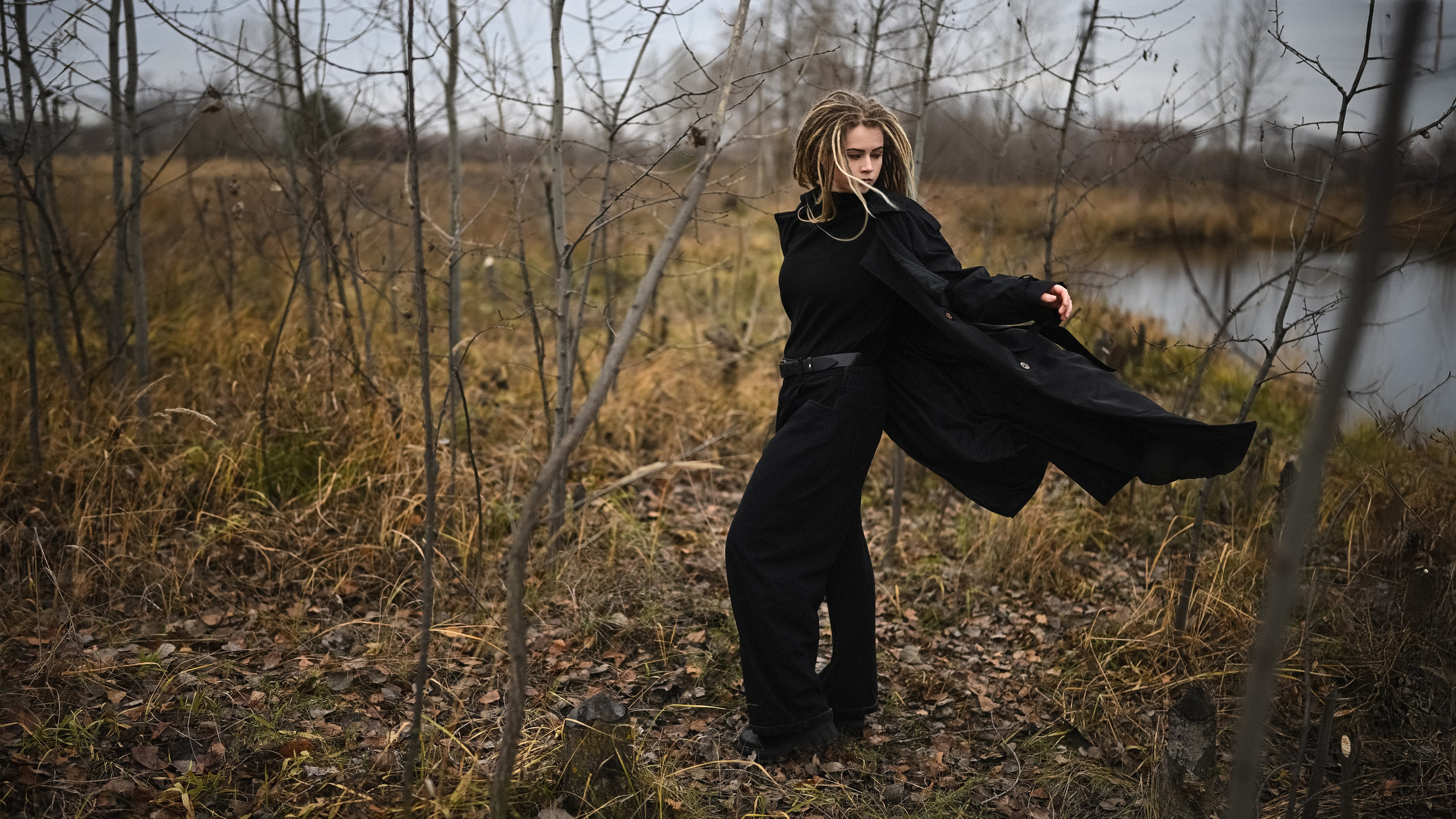 Тишина осени — атмосферная фотосессия на природе в Казани от фотографа Алексея Клейменова