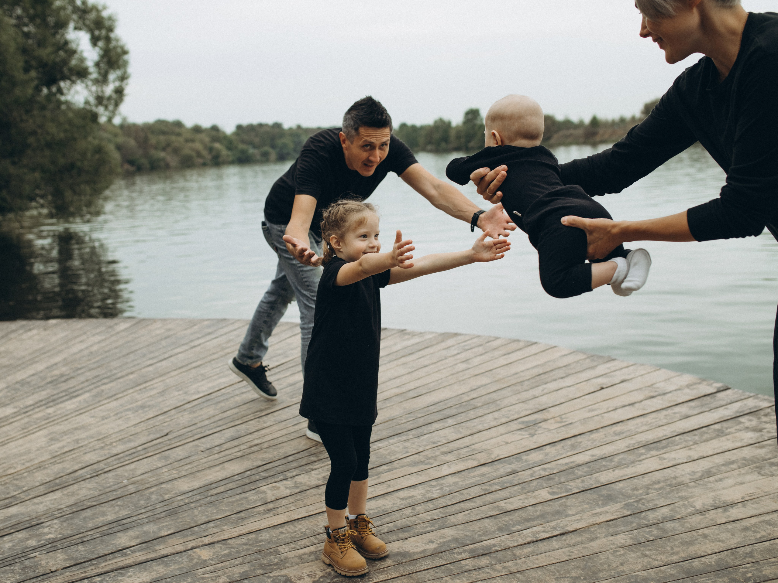 Таня, Ринат, Саша, Марат. Фотограф Людмила Оюн