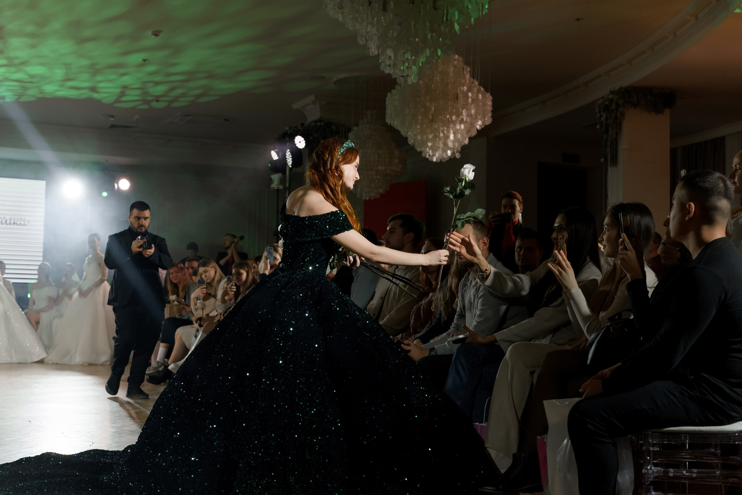 Выставка свадебных специалистов «Свадьба на 1000%». Свадебный фотограф в Санкт-Петербурге