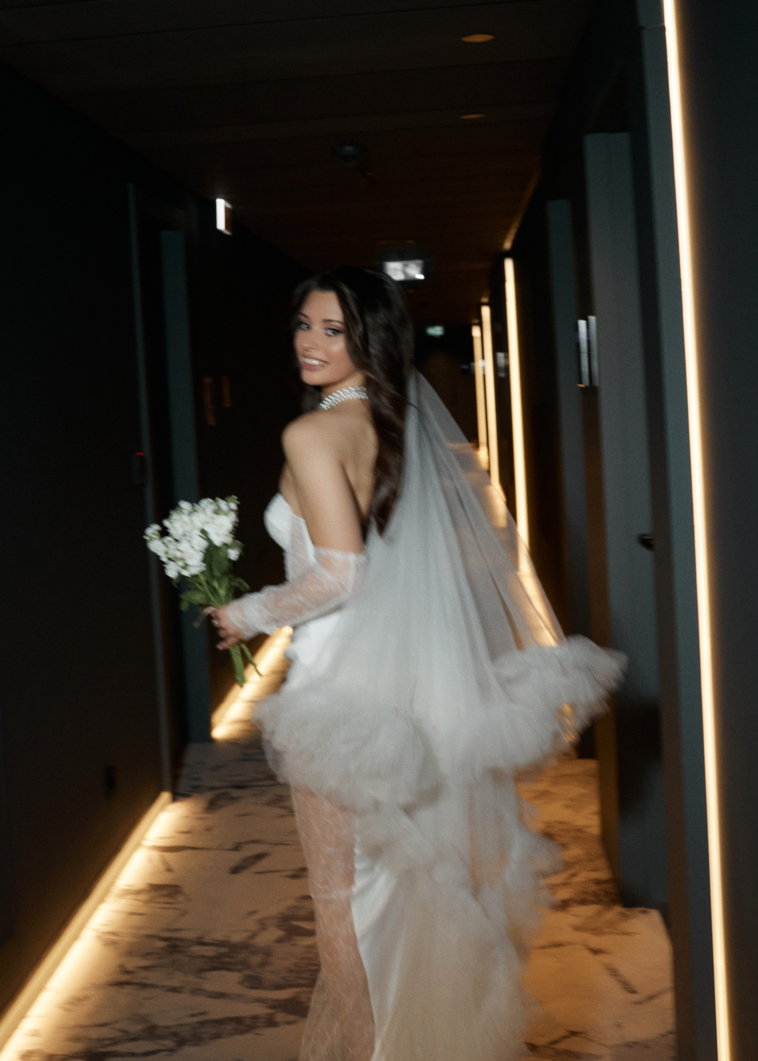 Кристина и Олег в отеле. Свадебный фотограф Москва Калуга