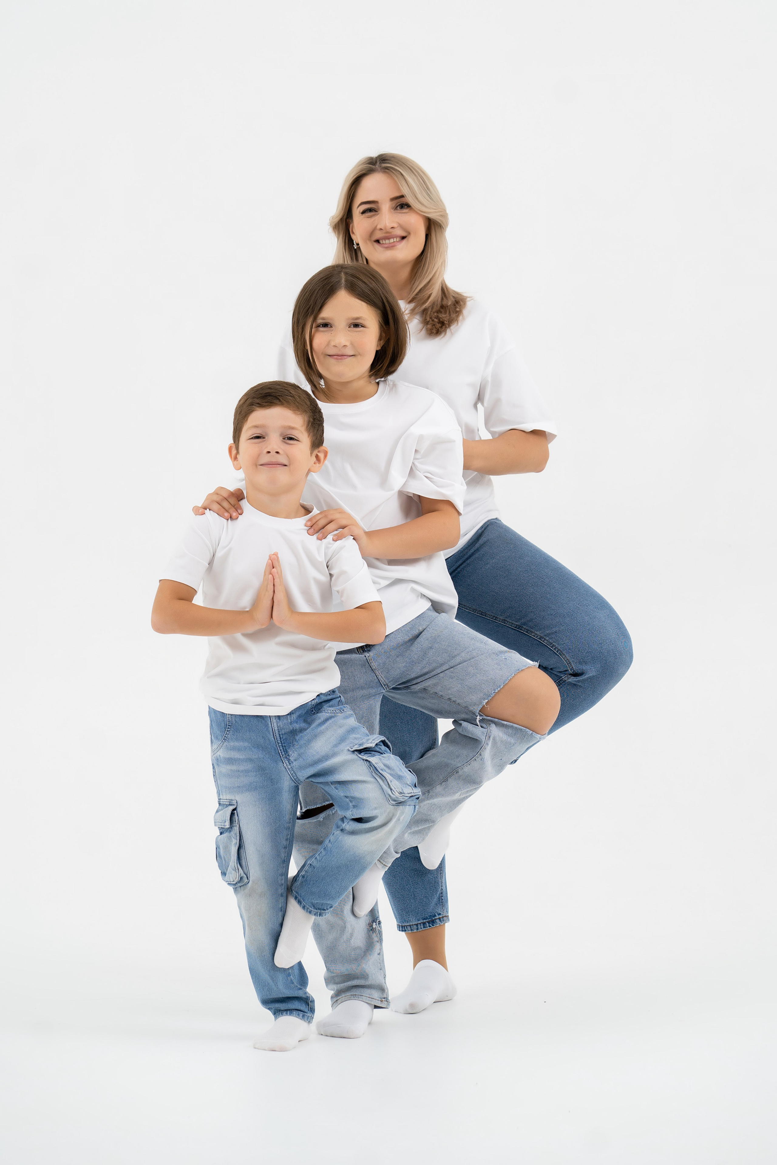 Семейная фотосессия прекрасной Элины и деток. Фотограф в Кабардино-Балкарской республике, Нальчик, Инна Абакарова