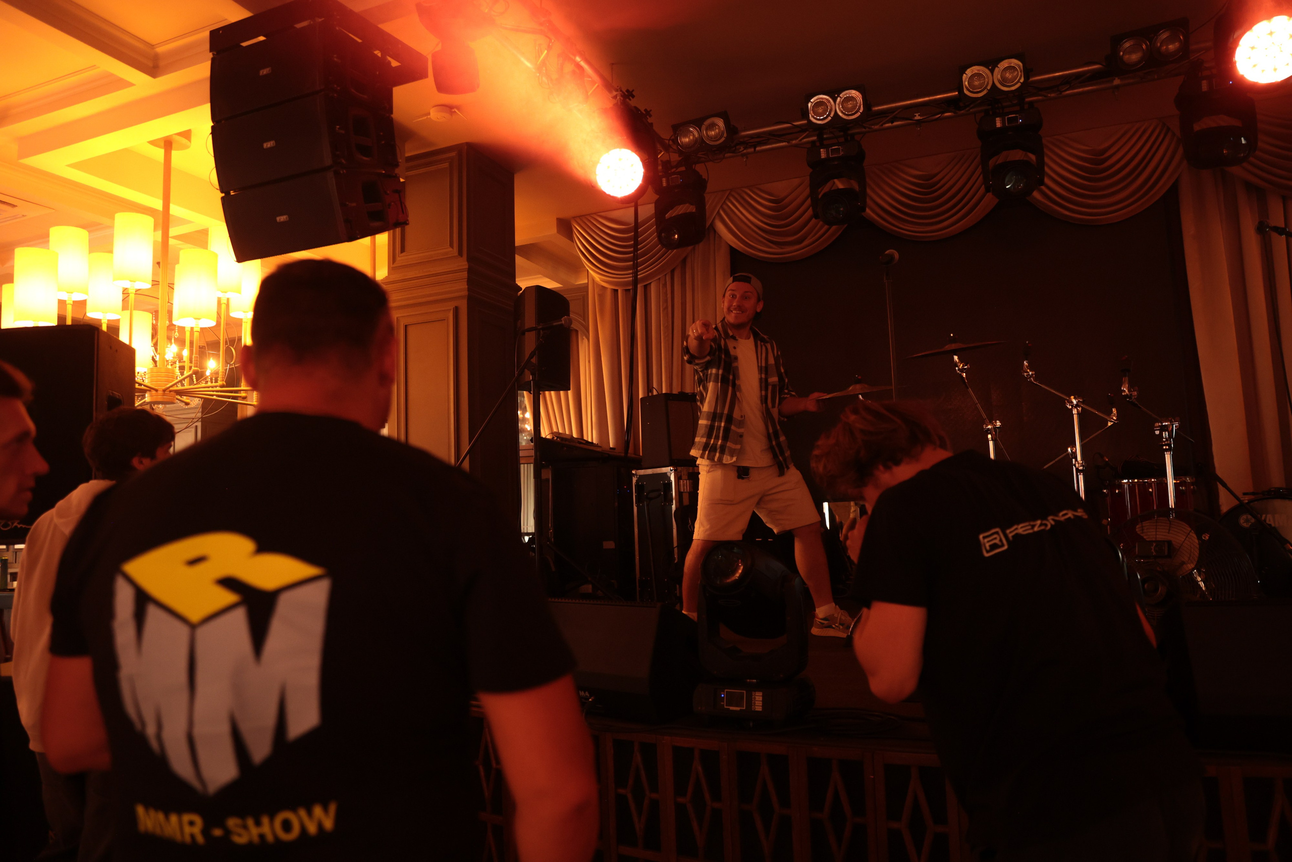 20|08|25 Backstage. On Emotions агентство