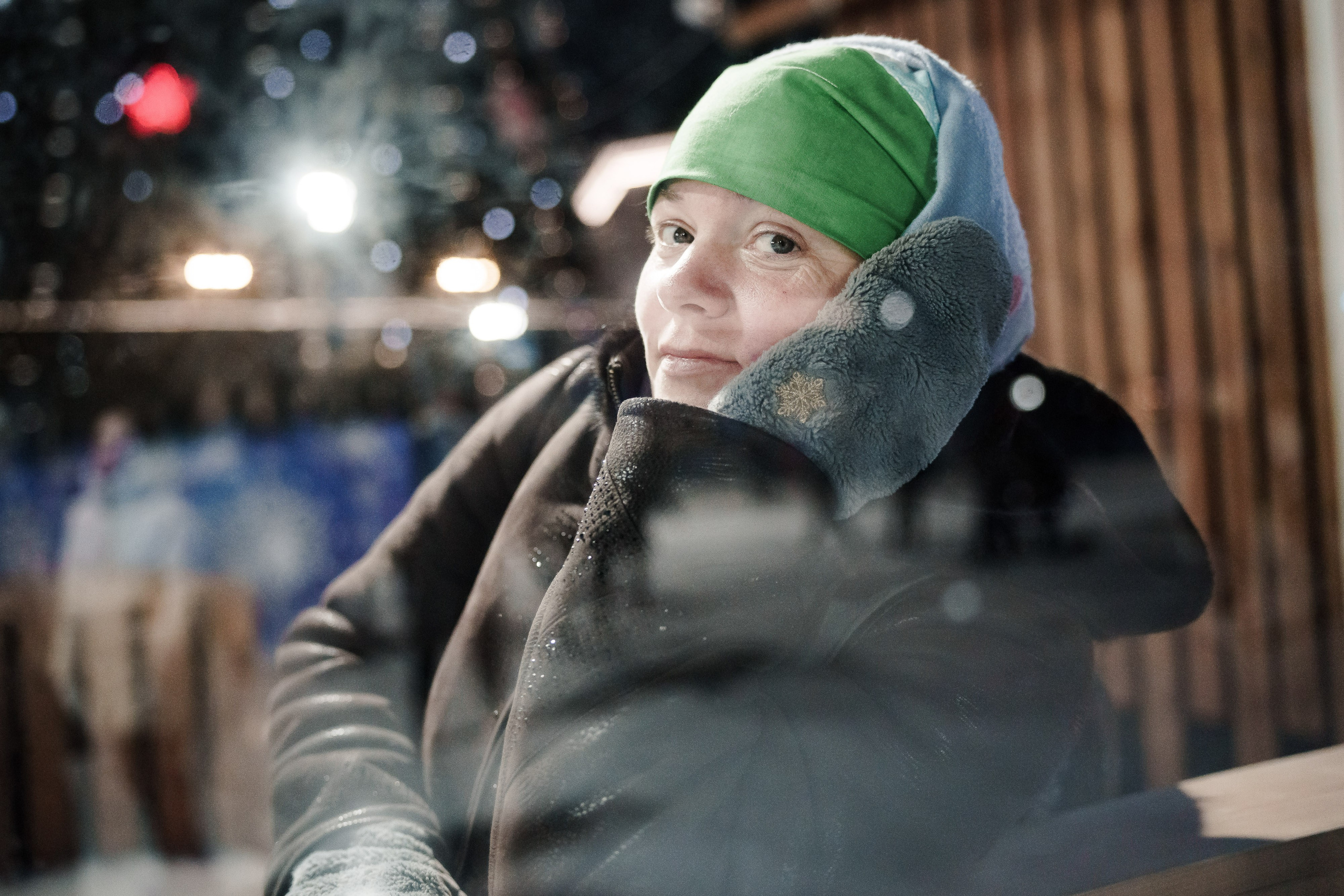 День студента на центральном катке в г. Ярославле. Репортажный фотограф Сергей Сажин г. Ярославль