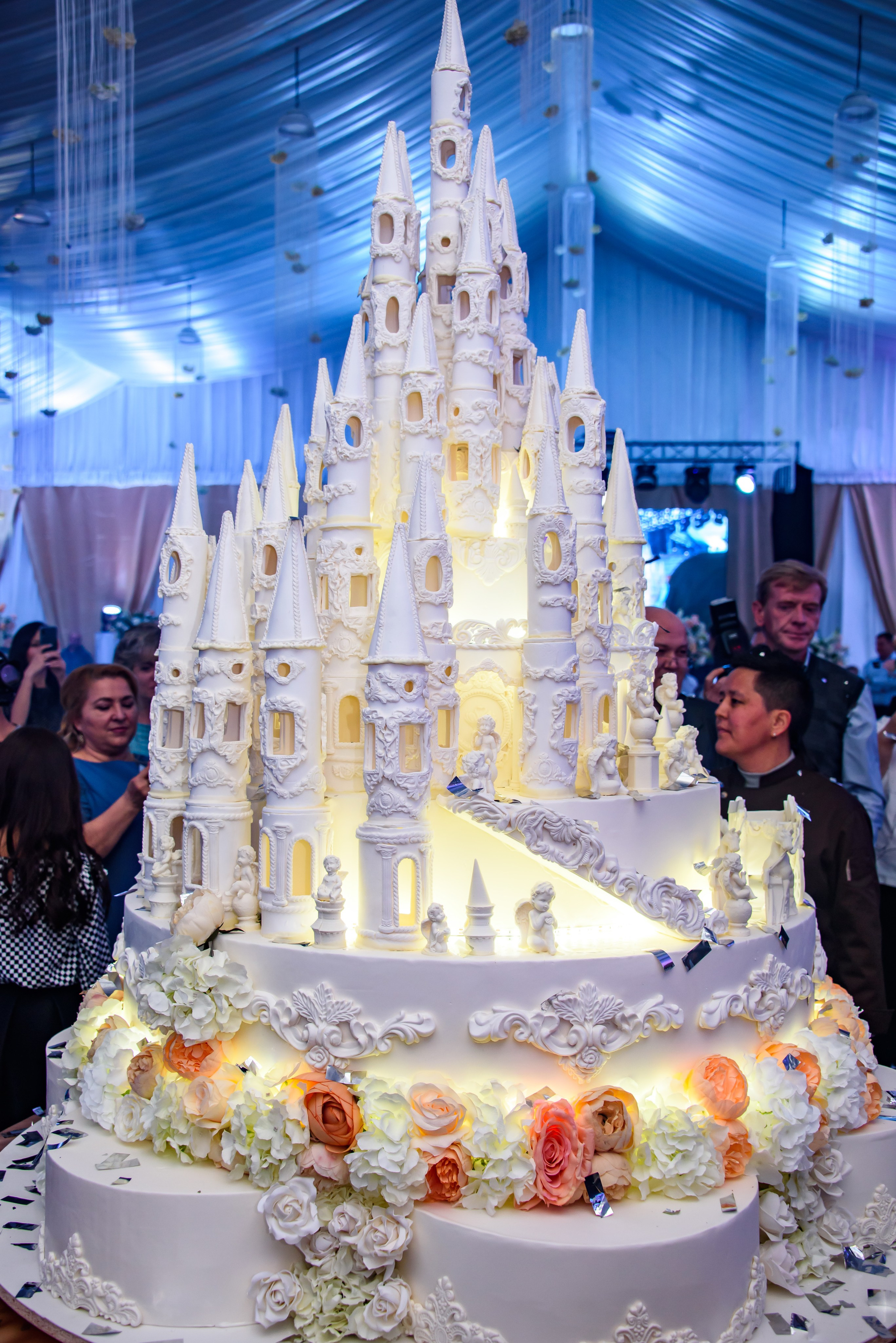 Свадьба. Фотосъёмка. Фотограф Сергей Авдеев-семейный и детский фотограф в Алматы