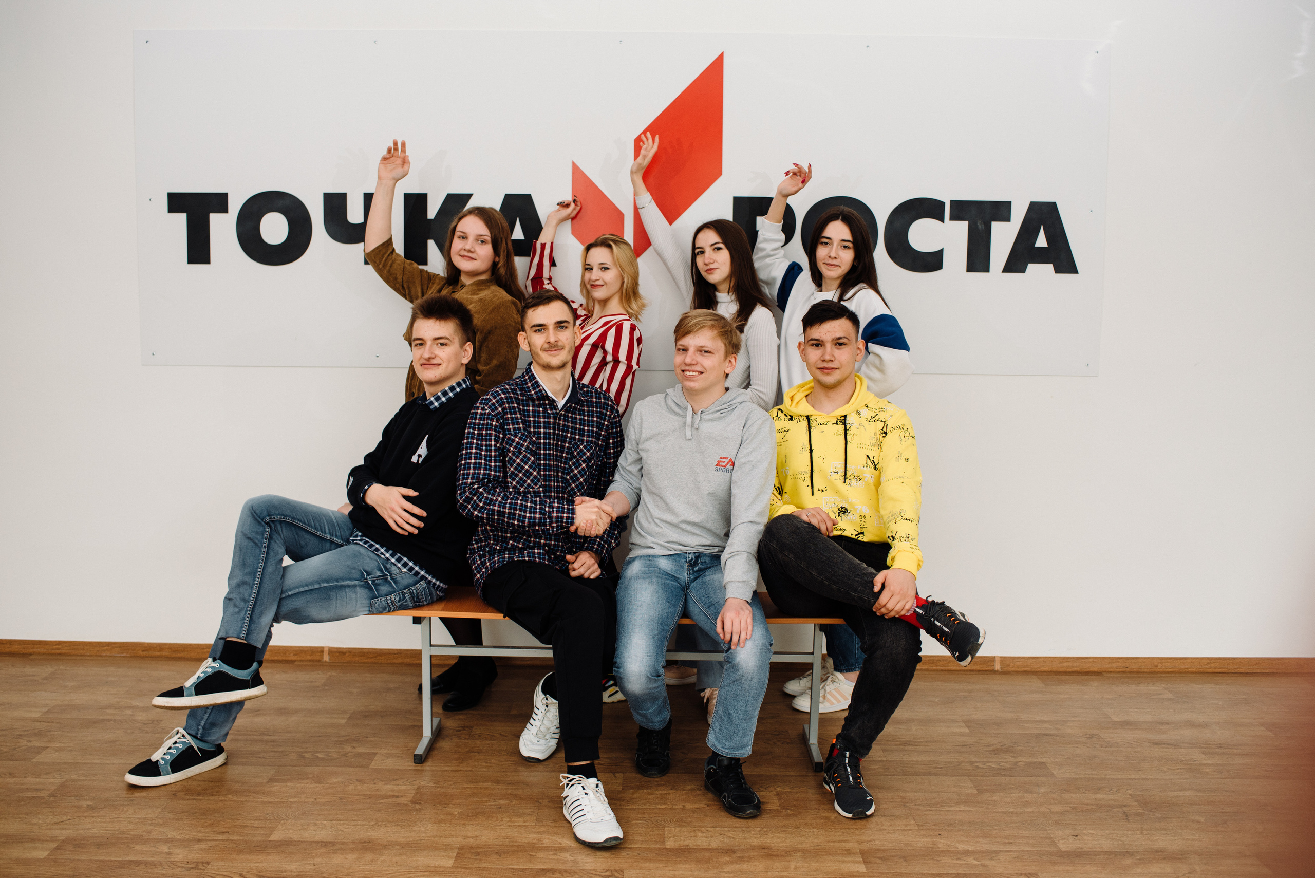 Выпускные школьные альбомы. Свадебный фотограф — фотограф на свадьбу в Воронеже — Свадебное фото