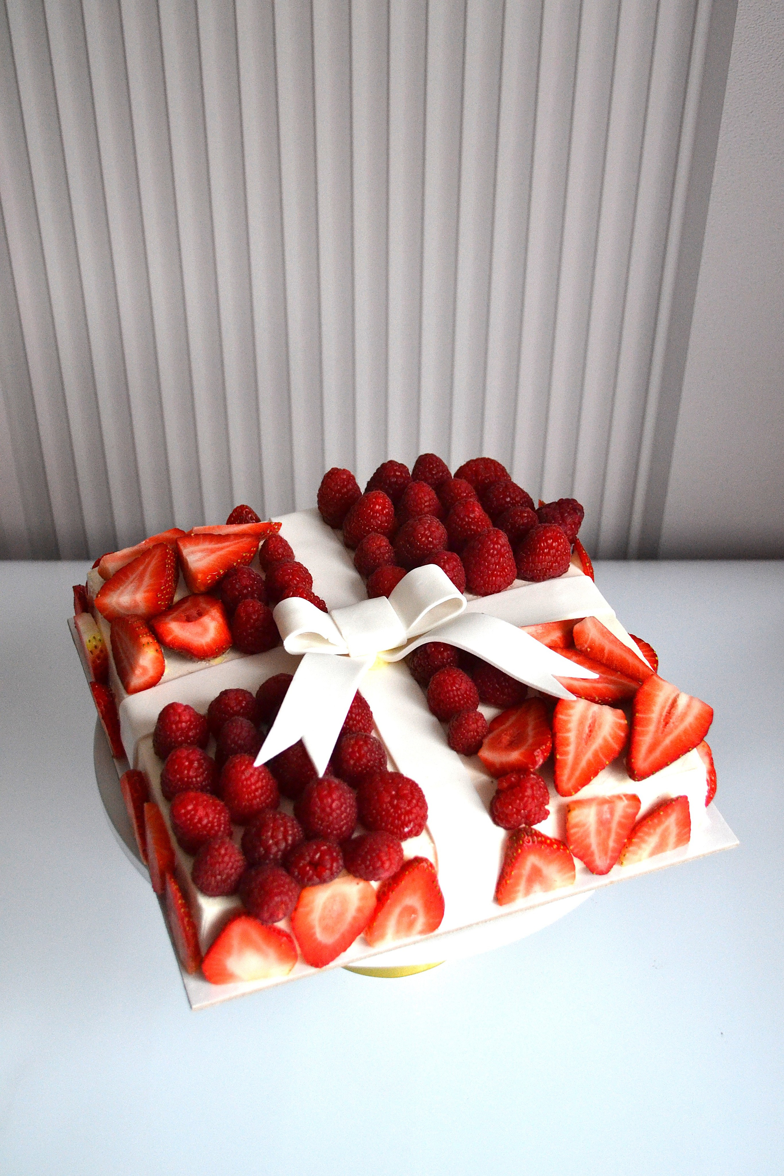 Свадебные торты. Кондитерская. Торты и десерты на заказ в Москве и области, город Химки