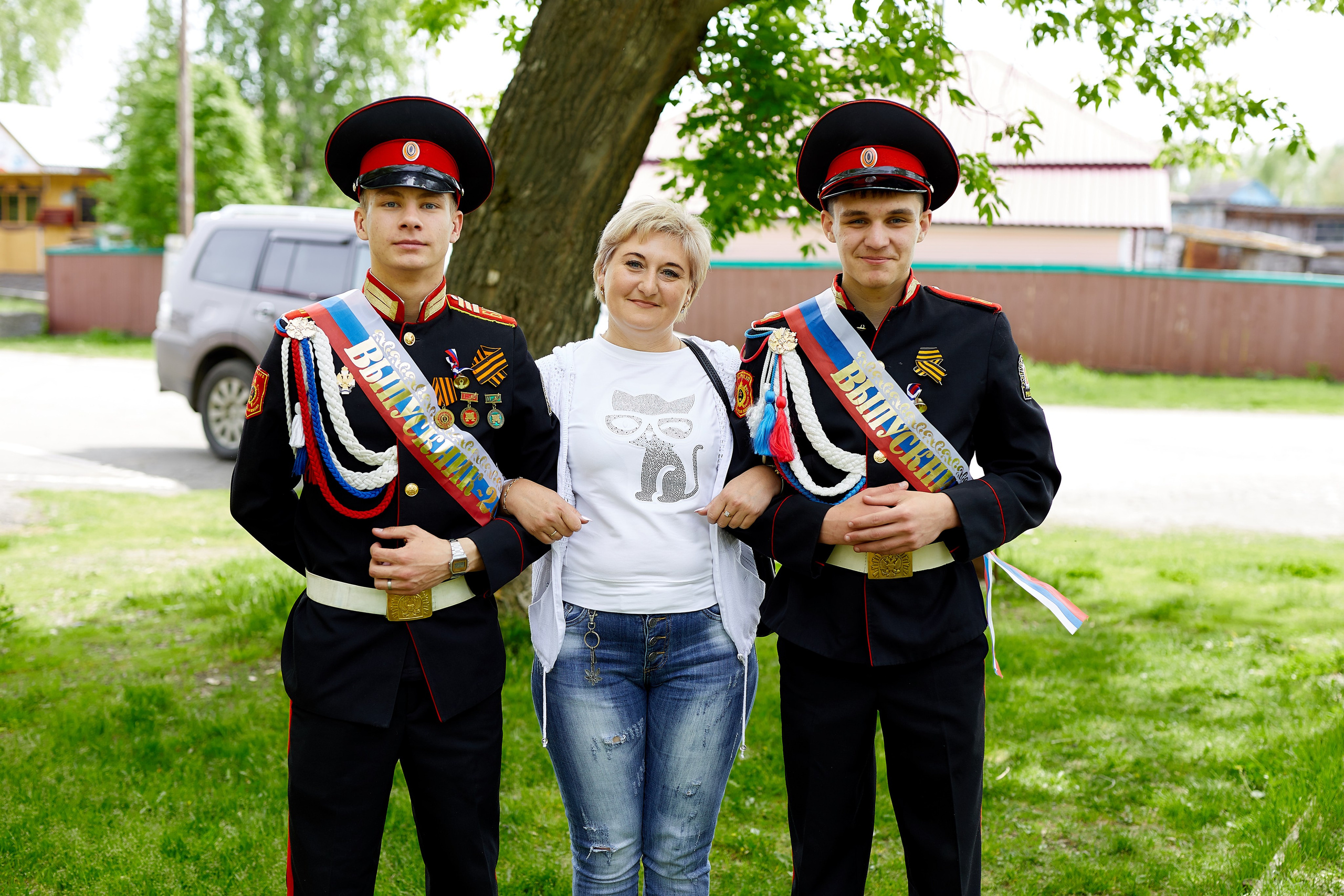 Кадеты последний звонок. Фотограф Вячеслав Фарунин