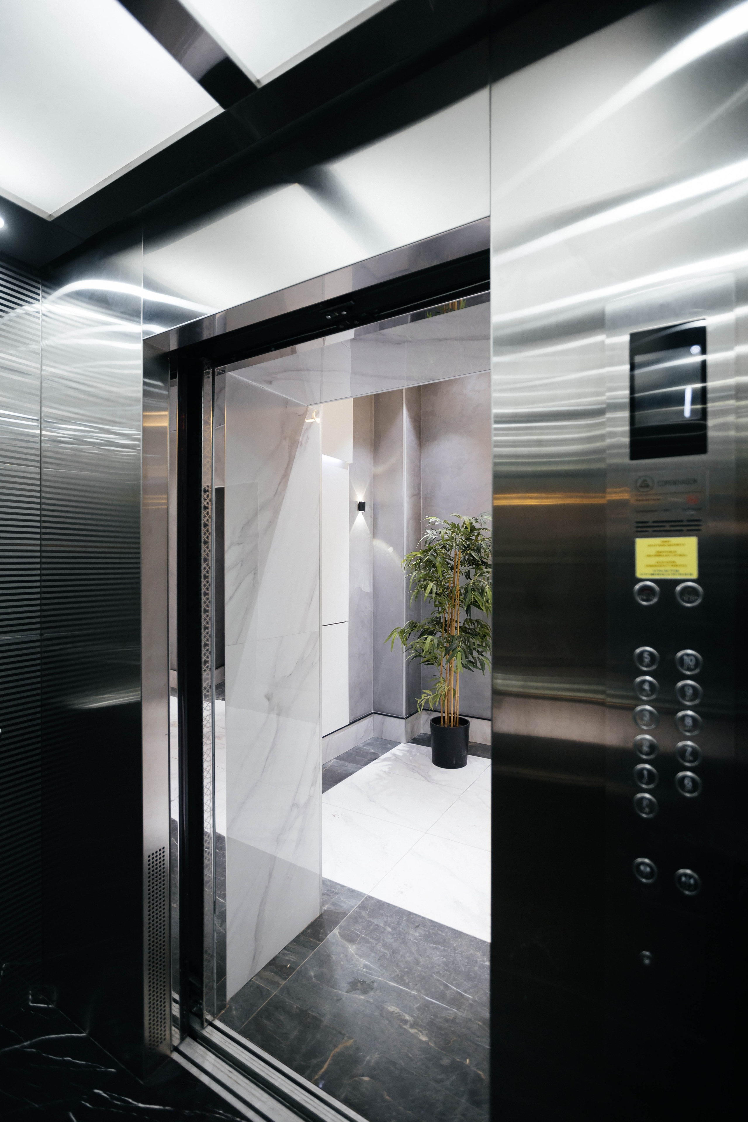 Проект 4. Lift Master. Дата: март 2023. Профессиональный фотограф в городе Астана/Алматы Даурен Сембаев