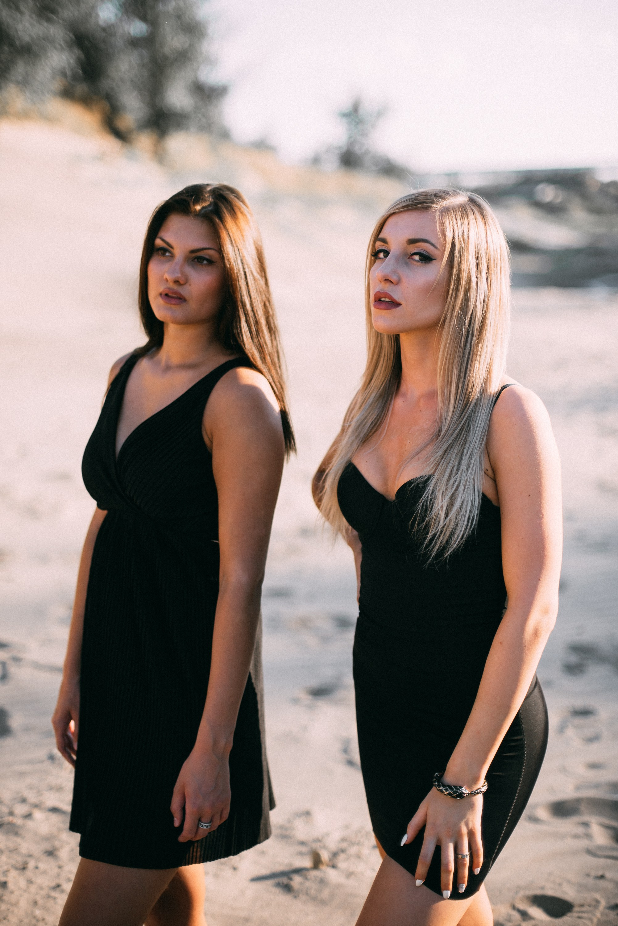 Саша и Вика. Главная