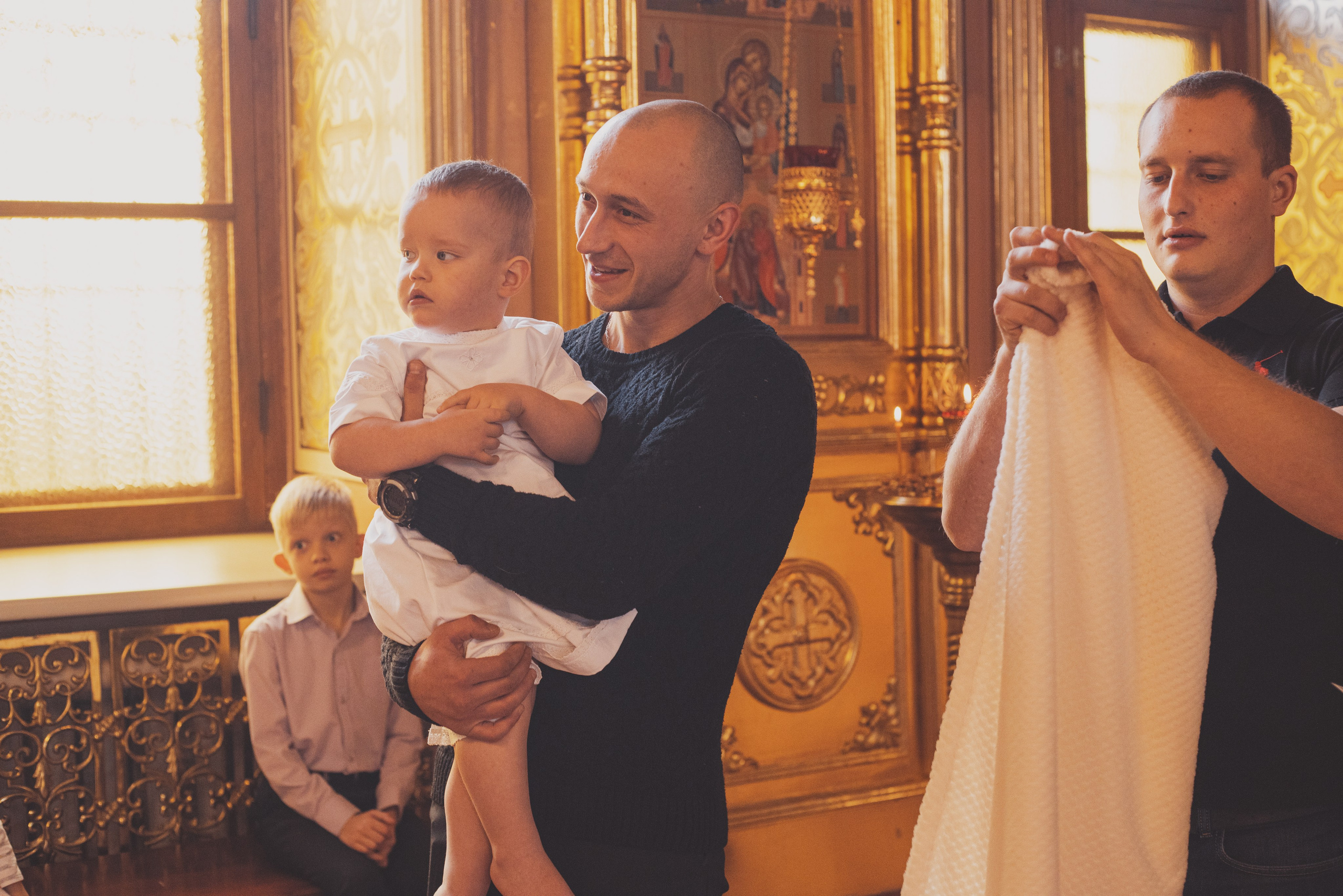 Крестины ребенка. Выпускные альбомы в Серпухове