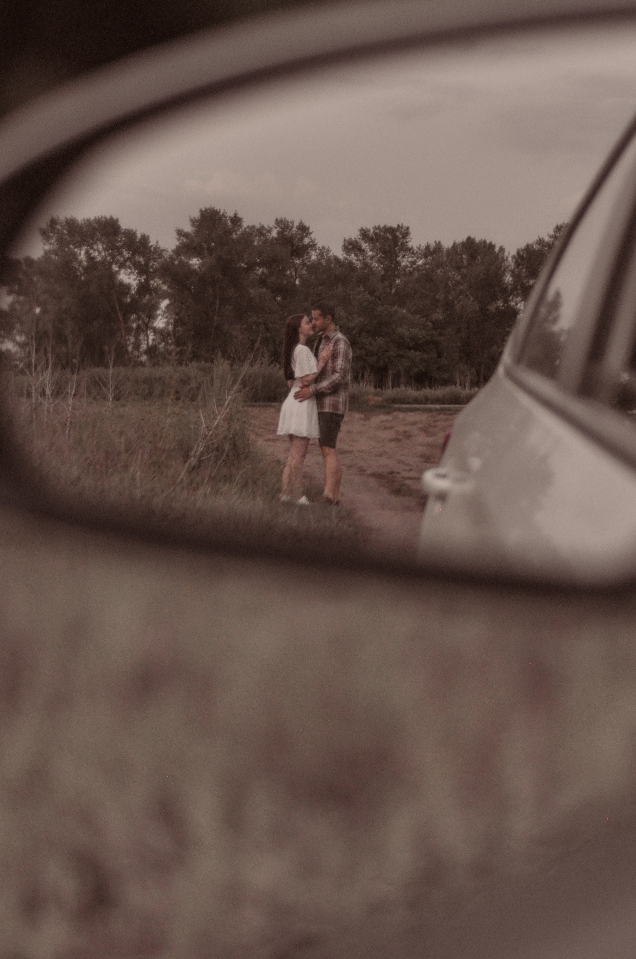 Лавстори на природе с машиной. Сохраню важные для тебя моменты