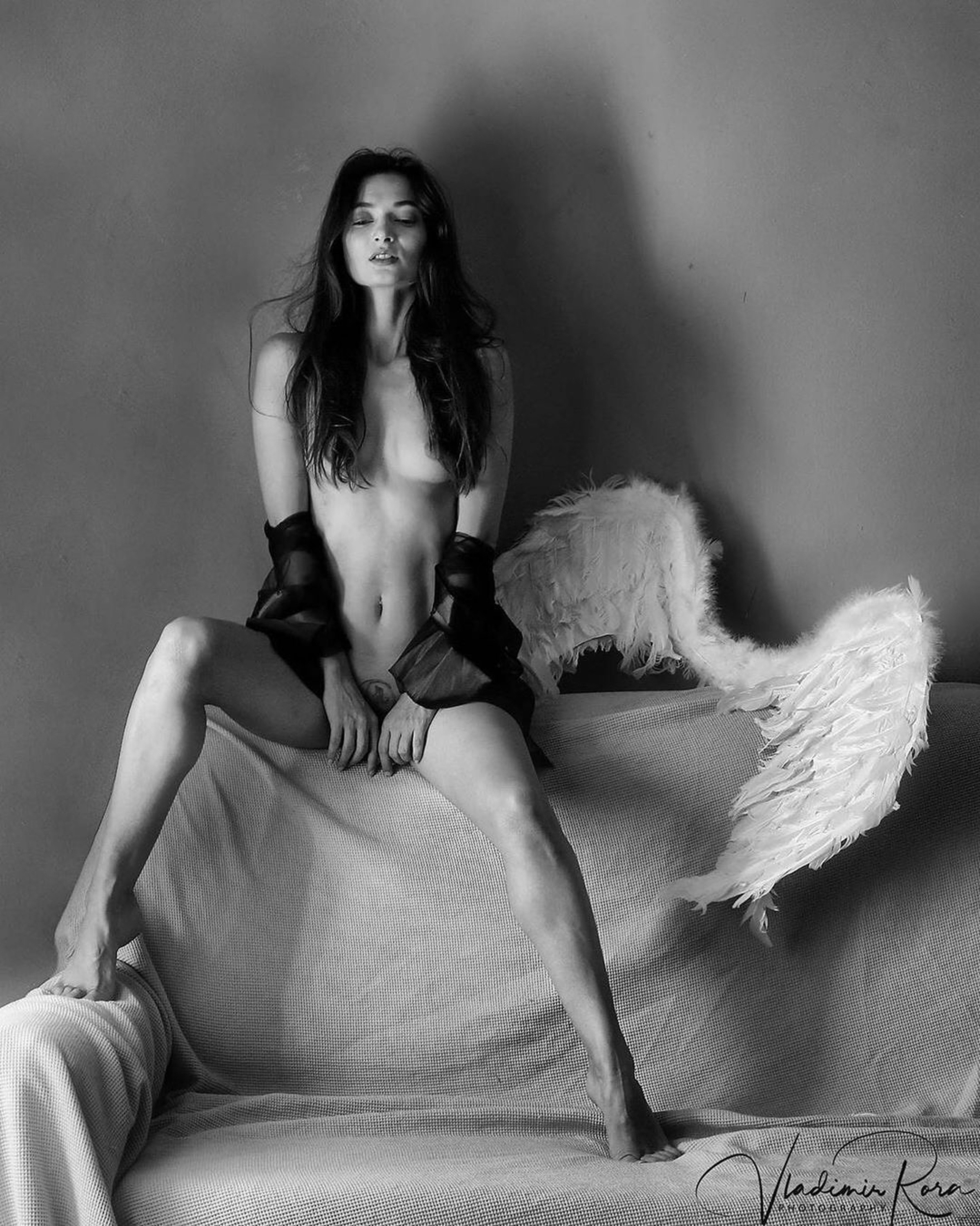 Арт-ню в ЧБ и цвете. Erotic photographer. Sensual portrait and art nude