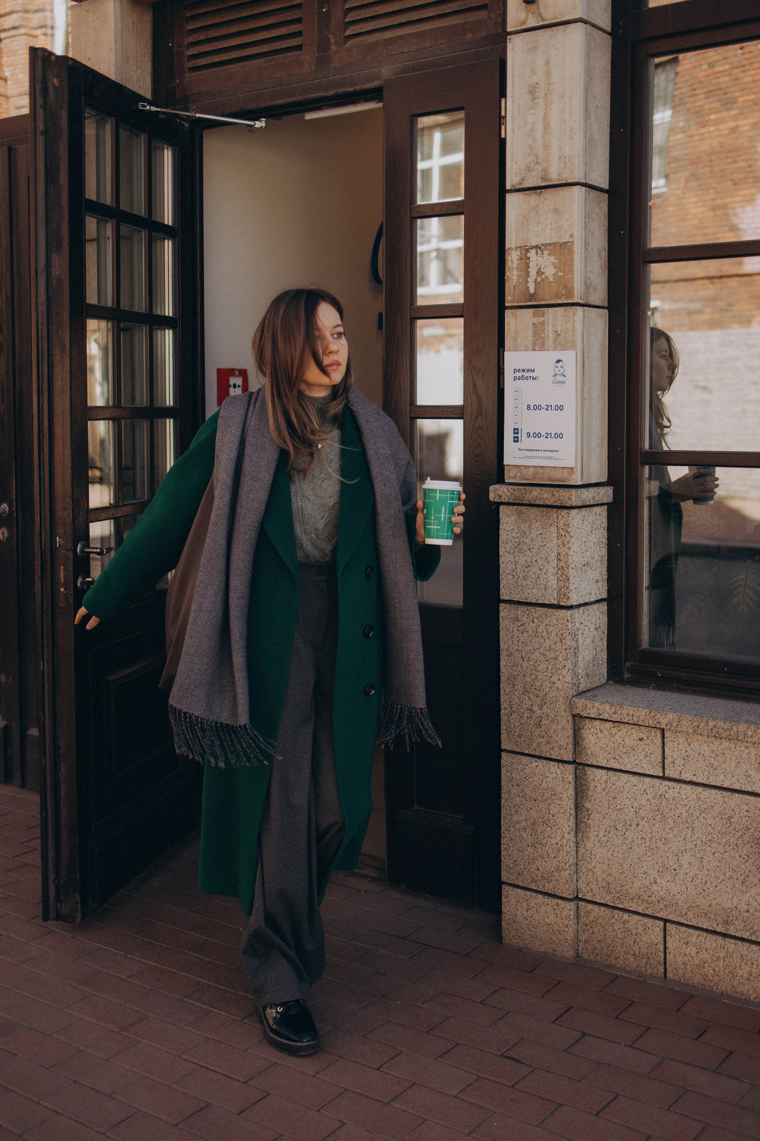 Мария прогулка в центре. Фотограф lifestylе в Москве Пшеничная Анастасия