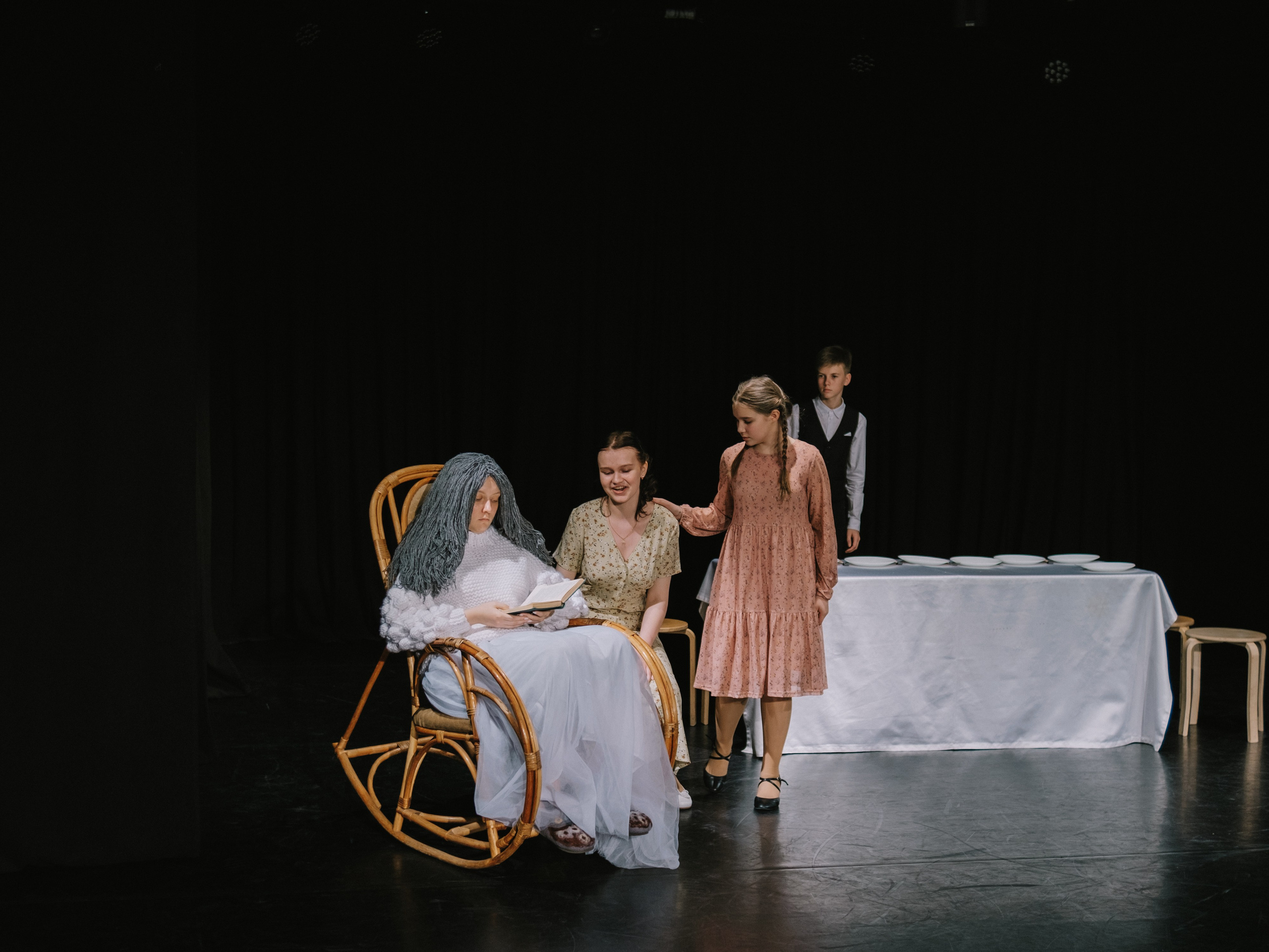 Детская театральная студия «Ирбис», спектакль. Репортажный и портретный фотограф в Москве Илья Спиридонов