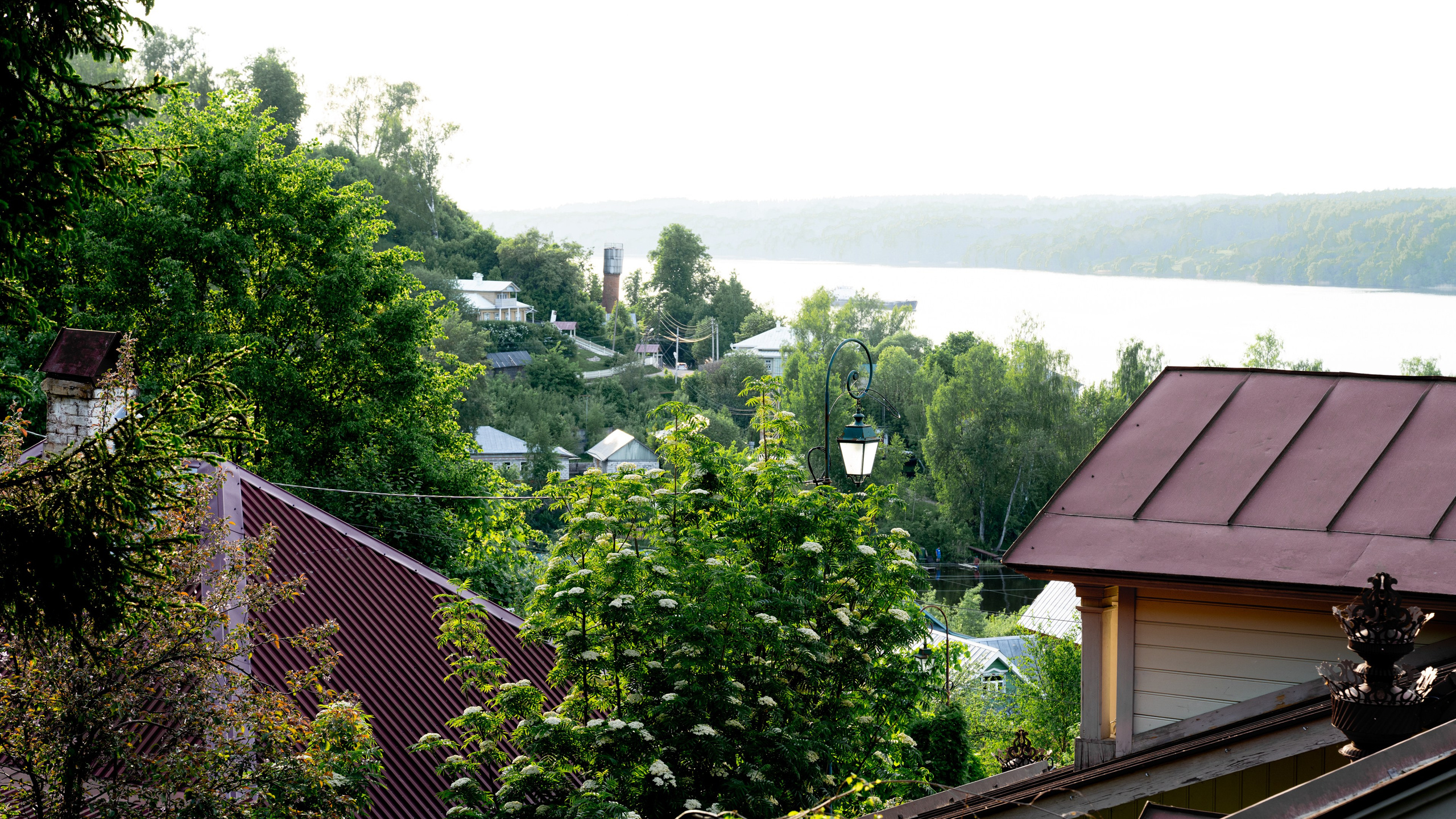 Плёс. ПОБУДЬ ЗДЕСЬ И ЦЕЛЕЕ БУДЕТ ЭТОТ МИР