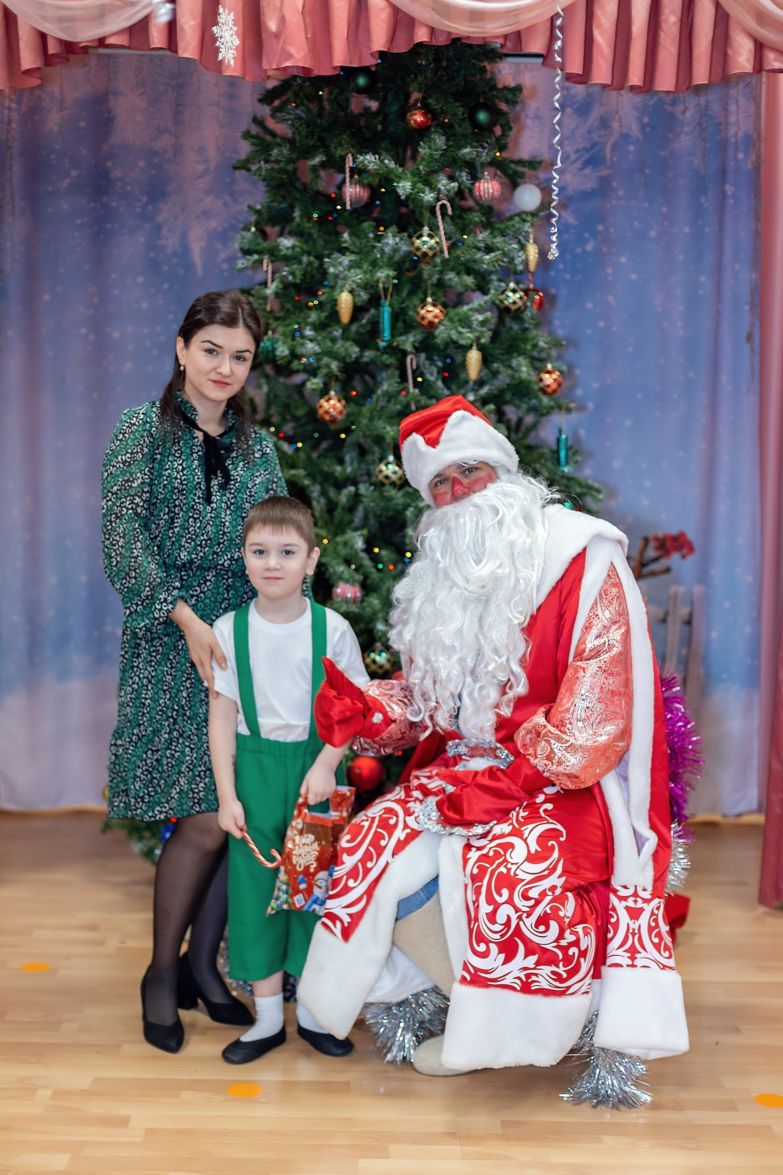 Утренник_"Карамельная фабрика» 2024. Семейный фотограф в Санкт-Петербурге