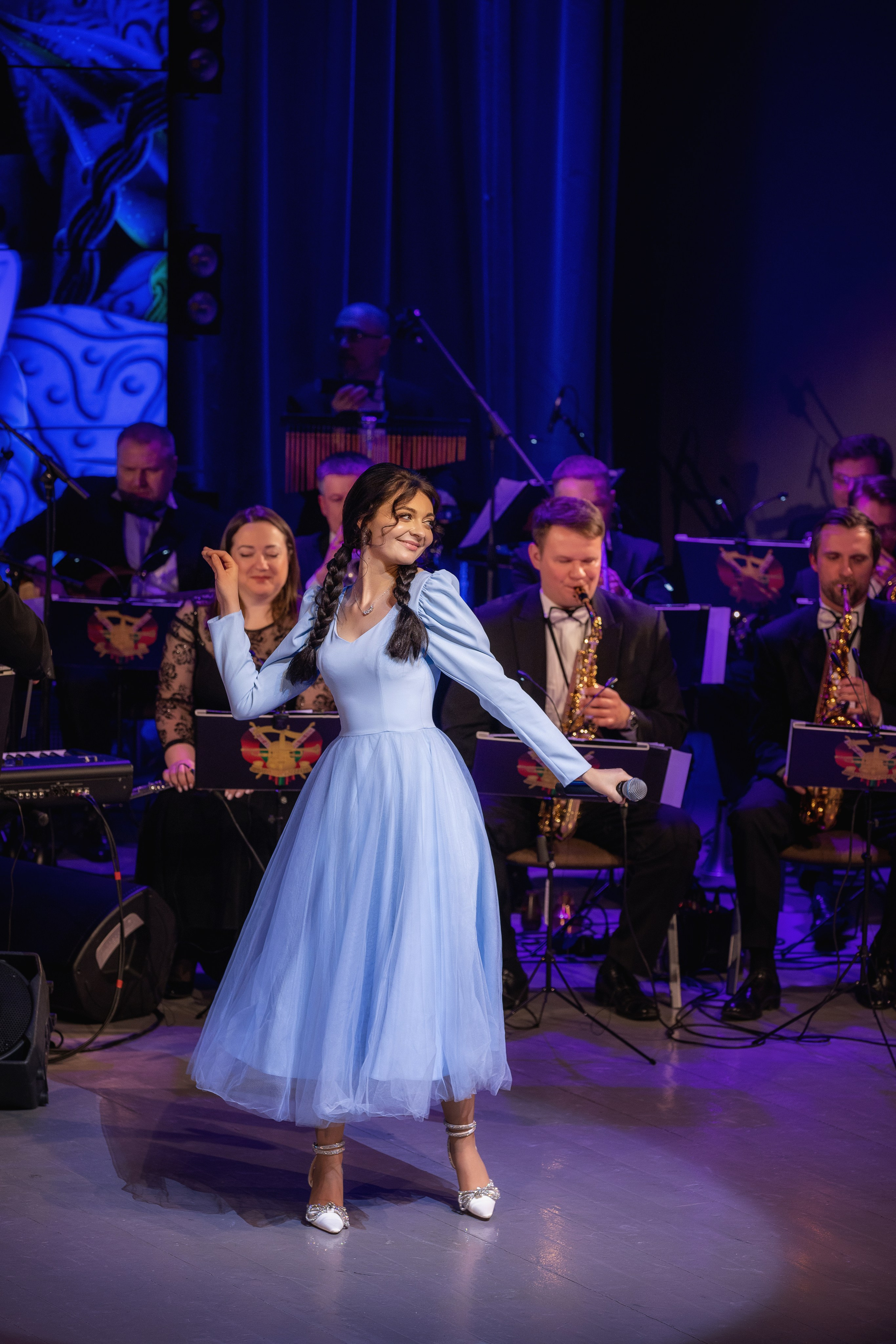 Земля под белыми крыльями. Москва. Жанна Бакунович, ваш профессиональный фотограф в Минске