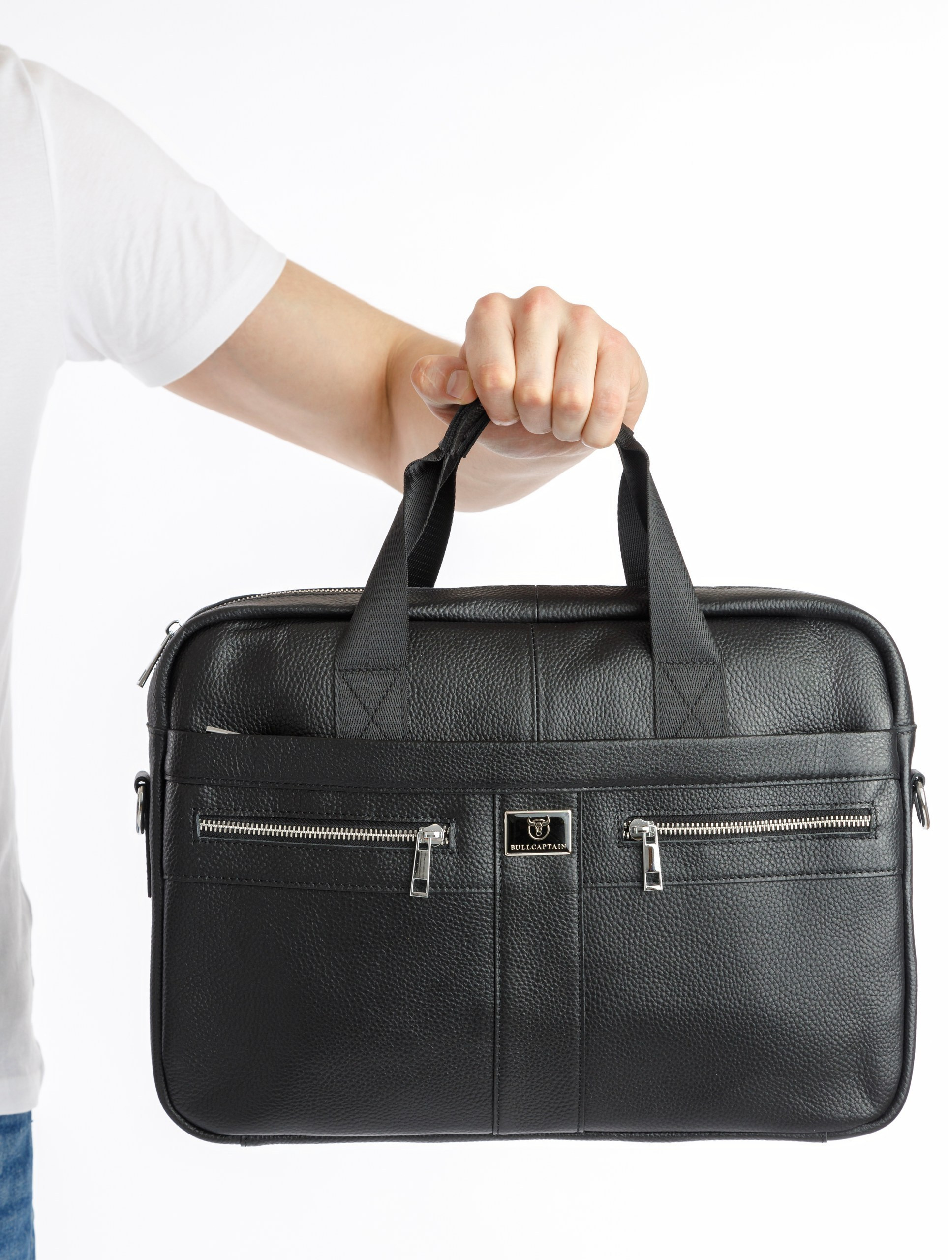 Съемка сумок с моделью для сайтов, маркетплейсов, WB, Ozon, Яндекс Маркет и др. Студия коммерческой съемки ХВОЯ