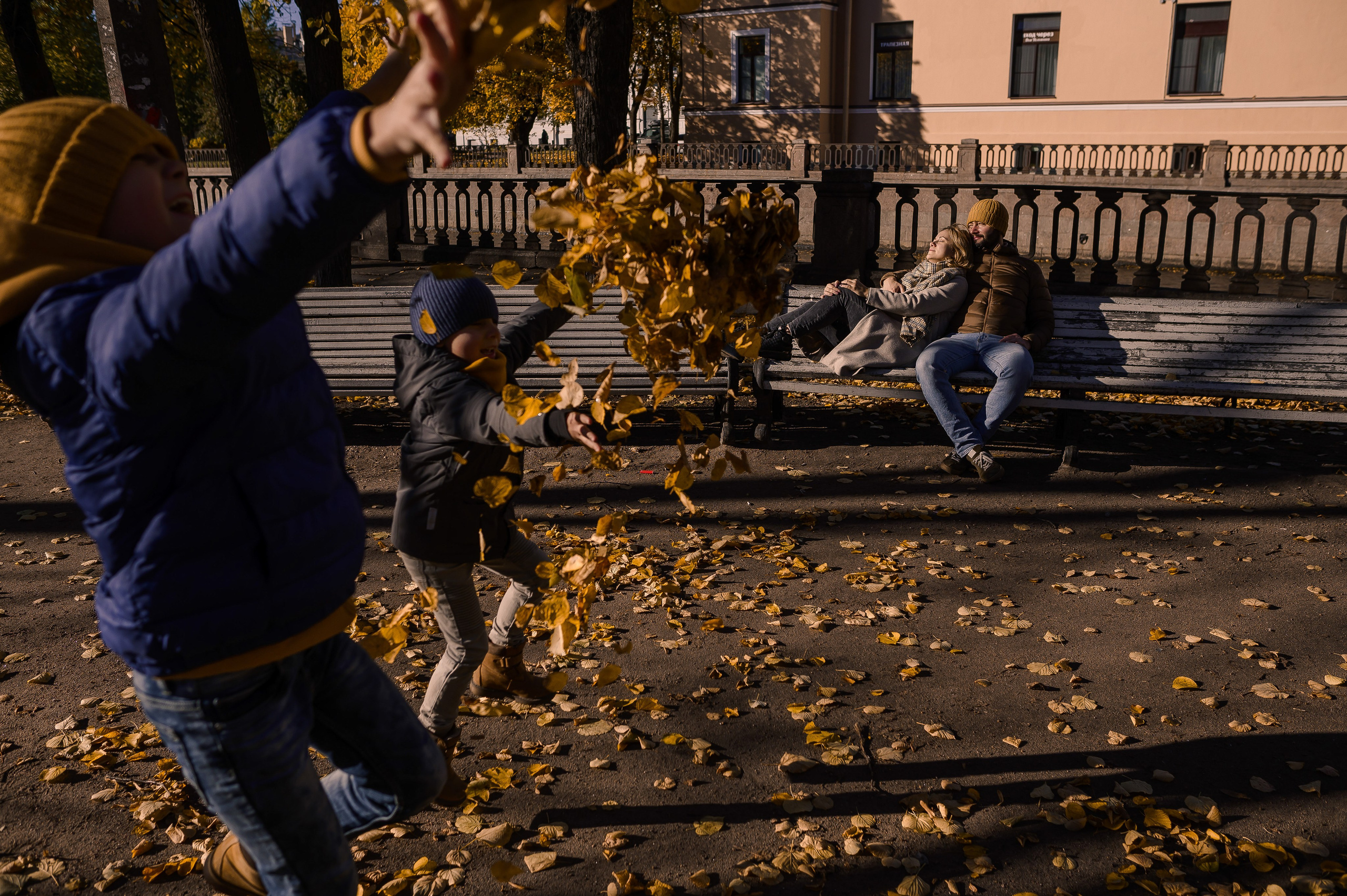 Семейная фотосессия в Санкт-Петербурге. Семейный и свадебный фотограф в Санкт-Петербурге Серафима Смирнова