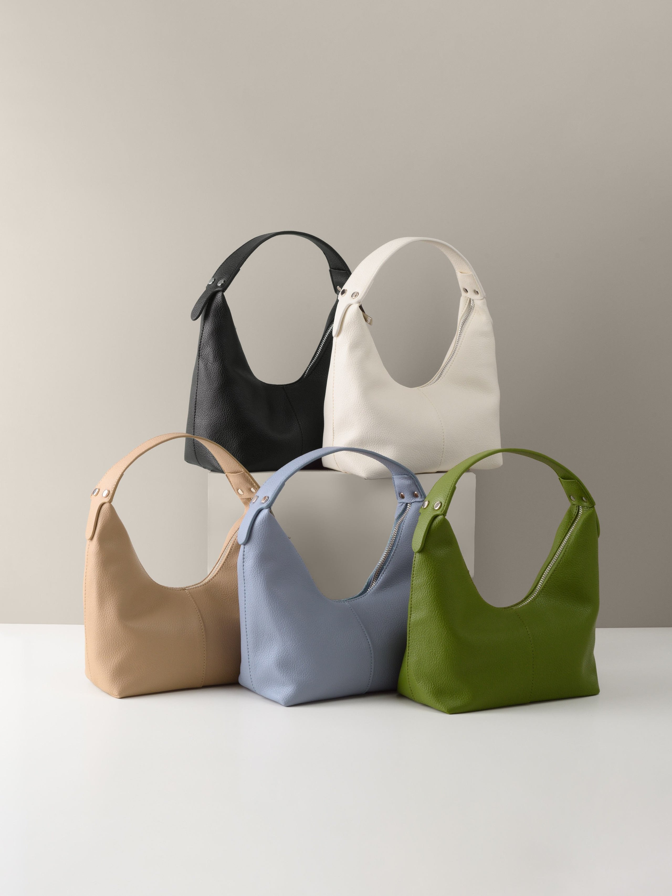 Сумки. Предметный фотограф, инфографика и видео в Санкт-Петербурге