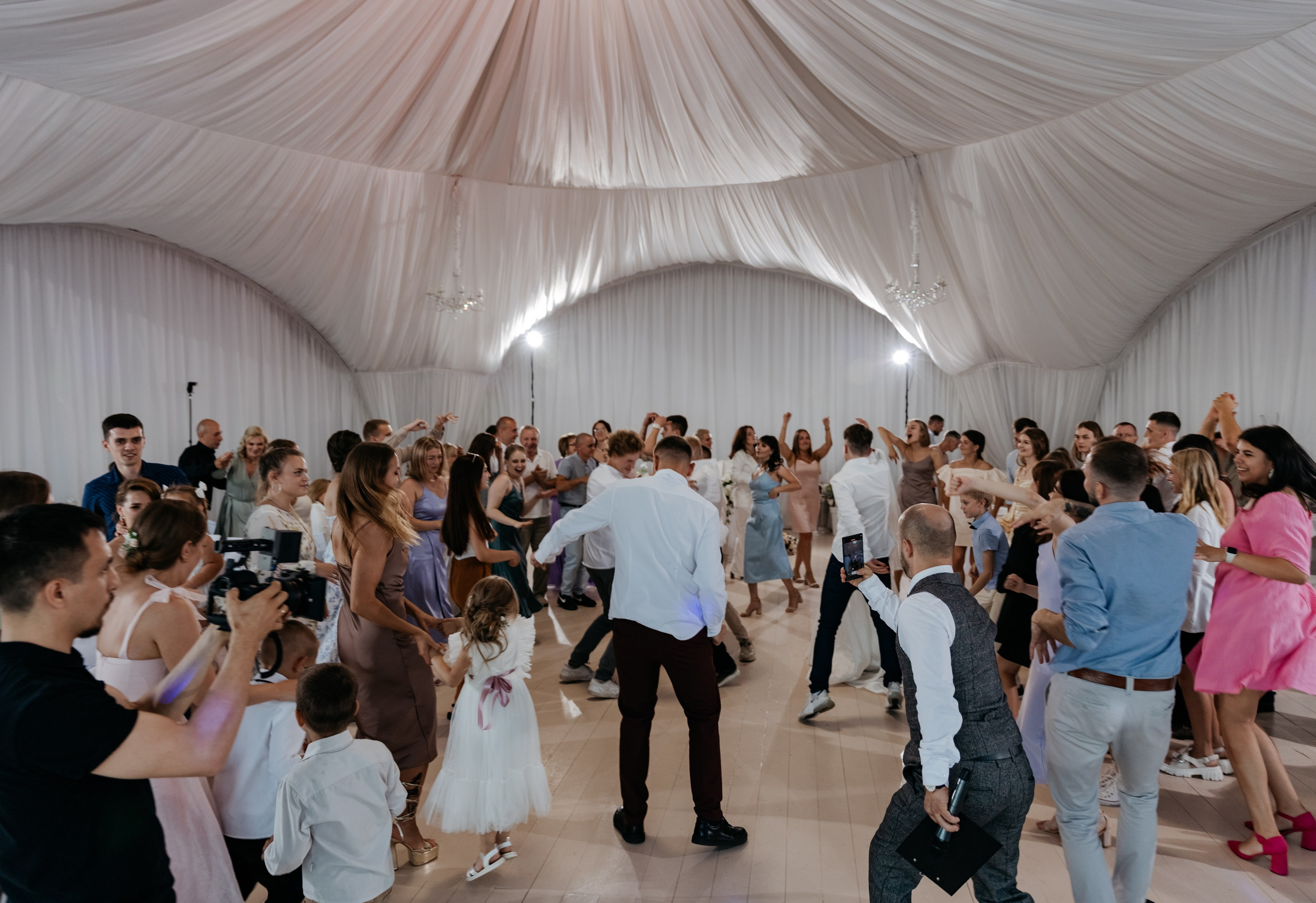 Опустела без тебя Земля. Свадебный фотограф в Санкт-Петербурге