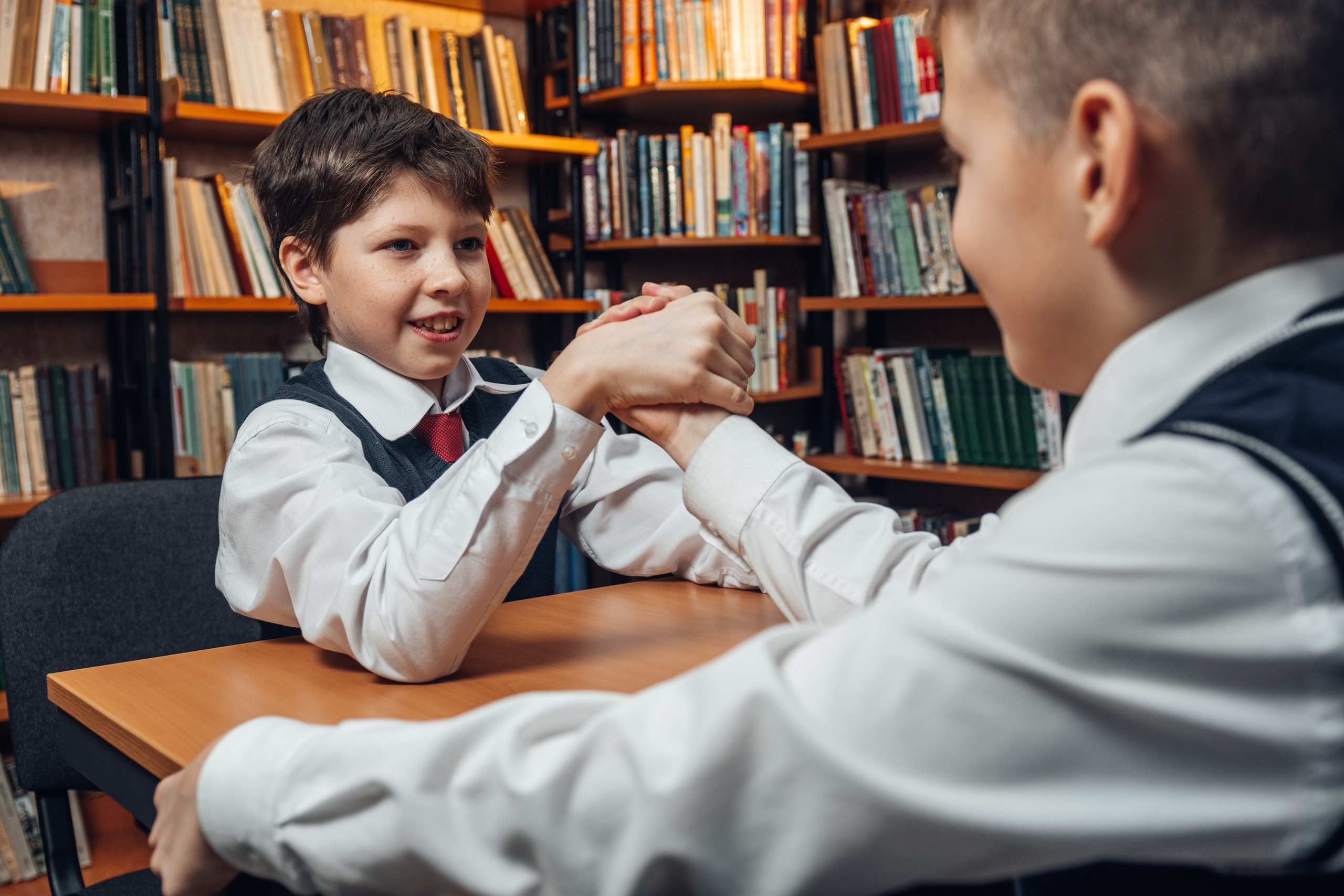 Начальная школа. Современные выпускные альбомы в Новосибирске
