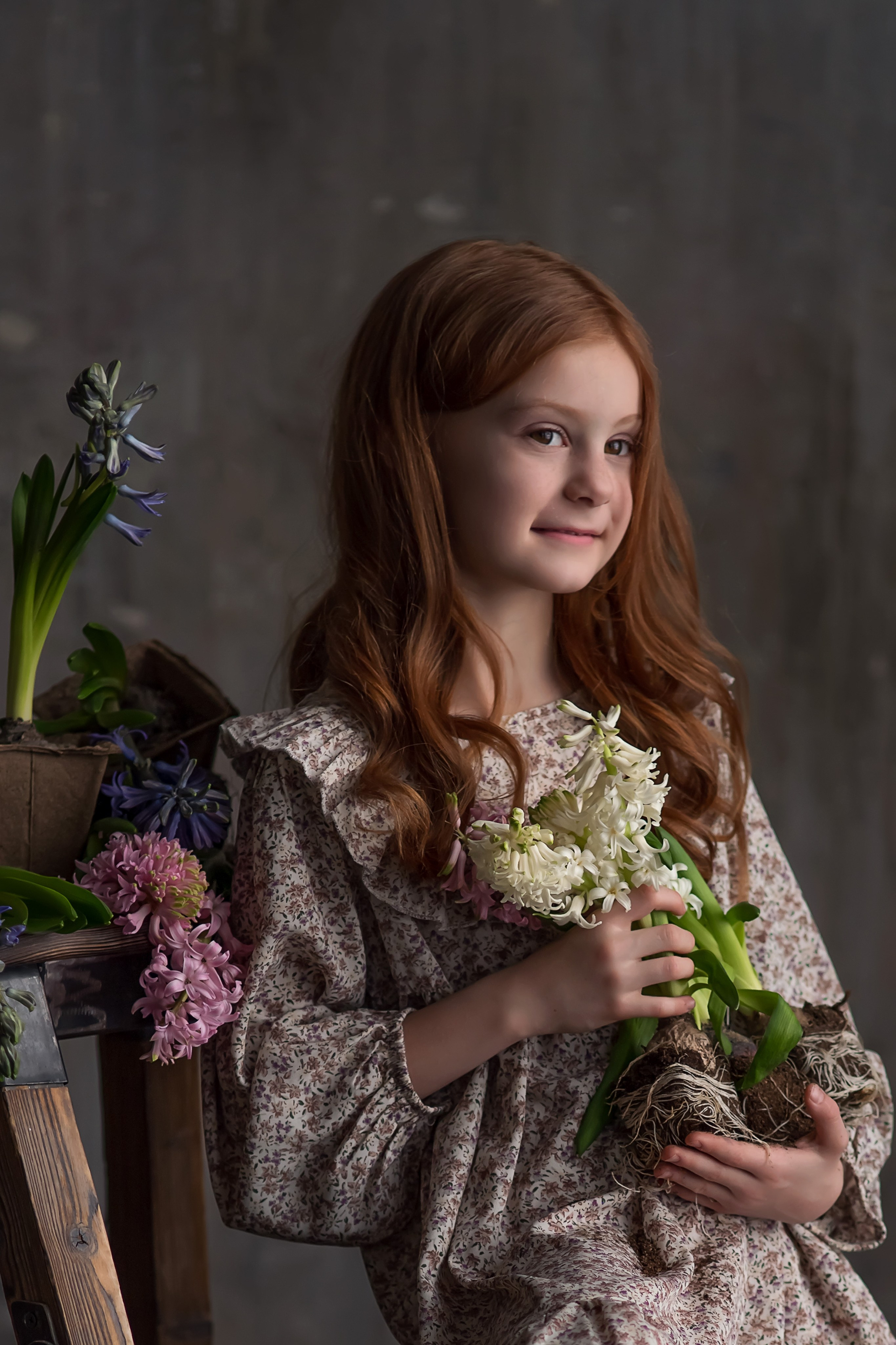 портрет девочки с цветами