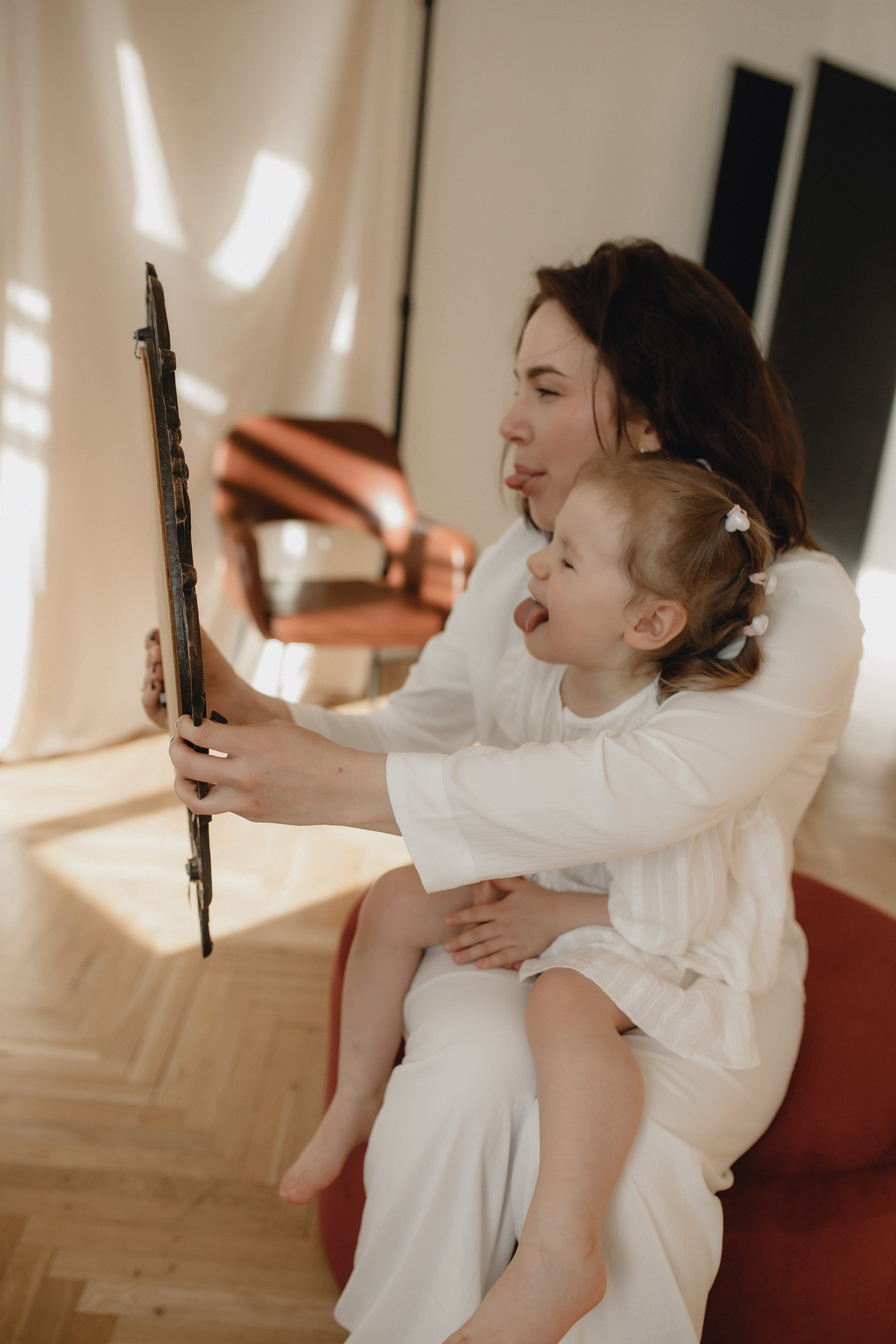 Весенние Аня и Ариша. Главная