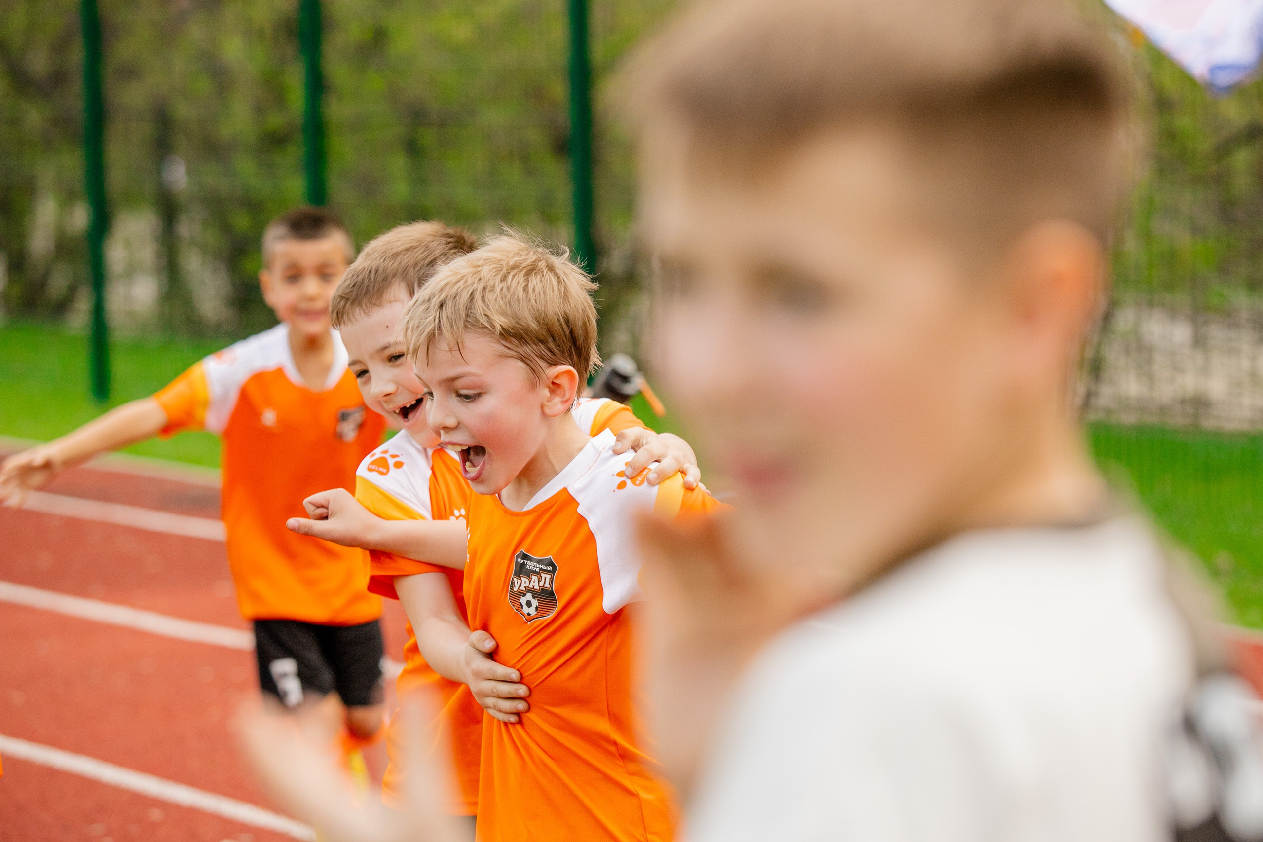 Футбол «Метеор». Репортажный и портретный фотограф в Екатеринбурге Гизатуллин Марат