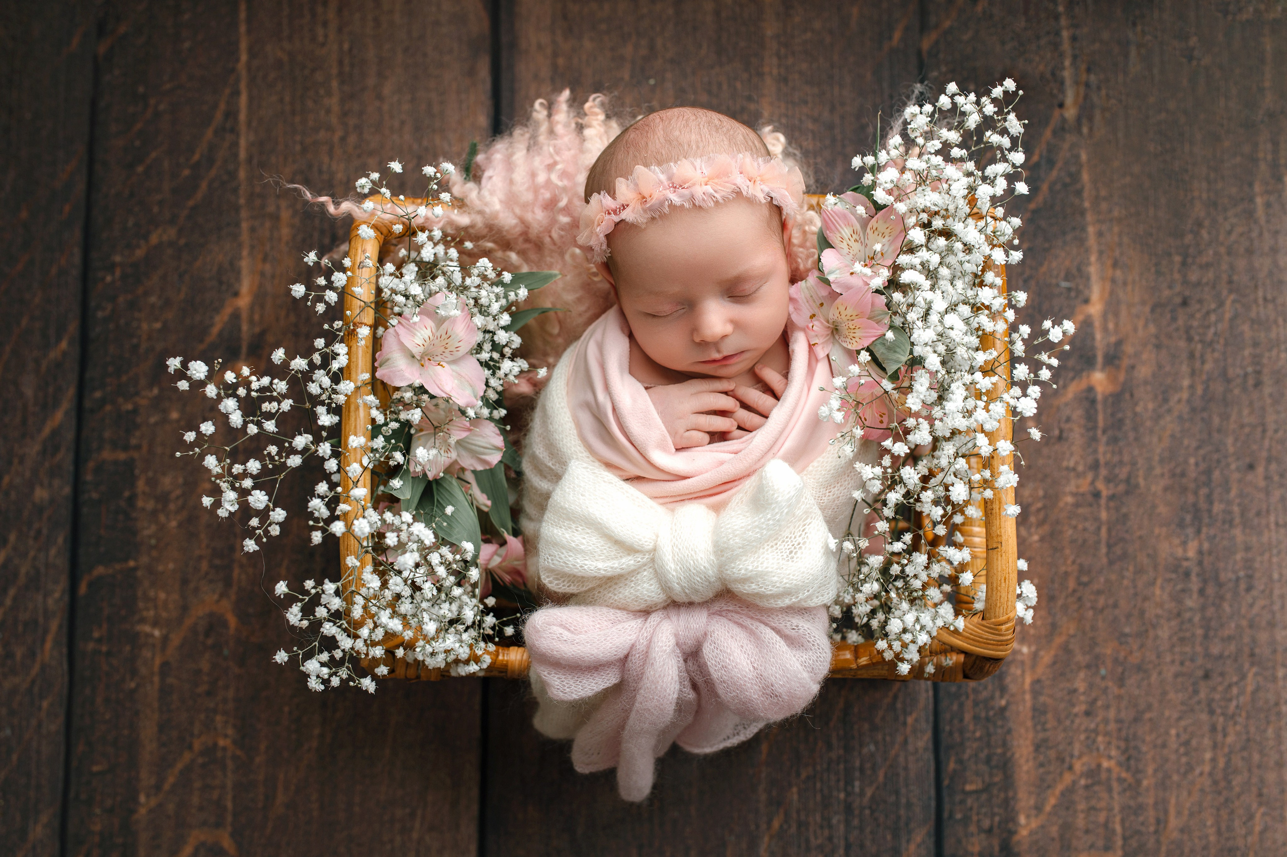 Профессиональный фотограф новорожденных в Воронеже Виктория Баева