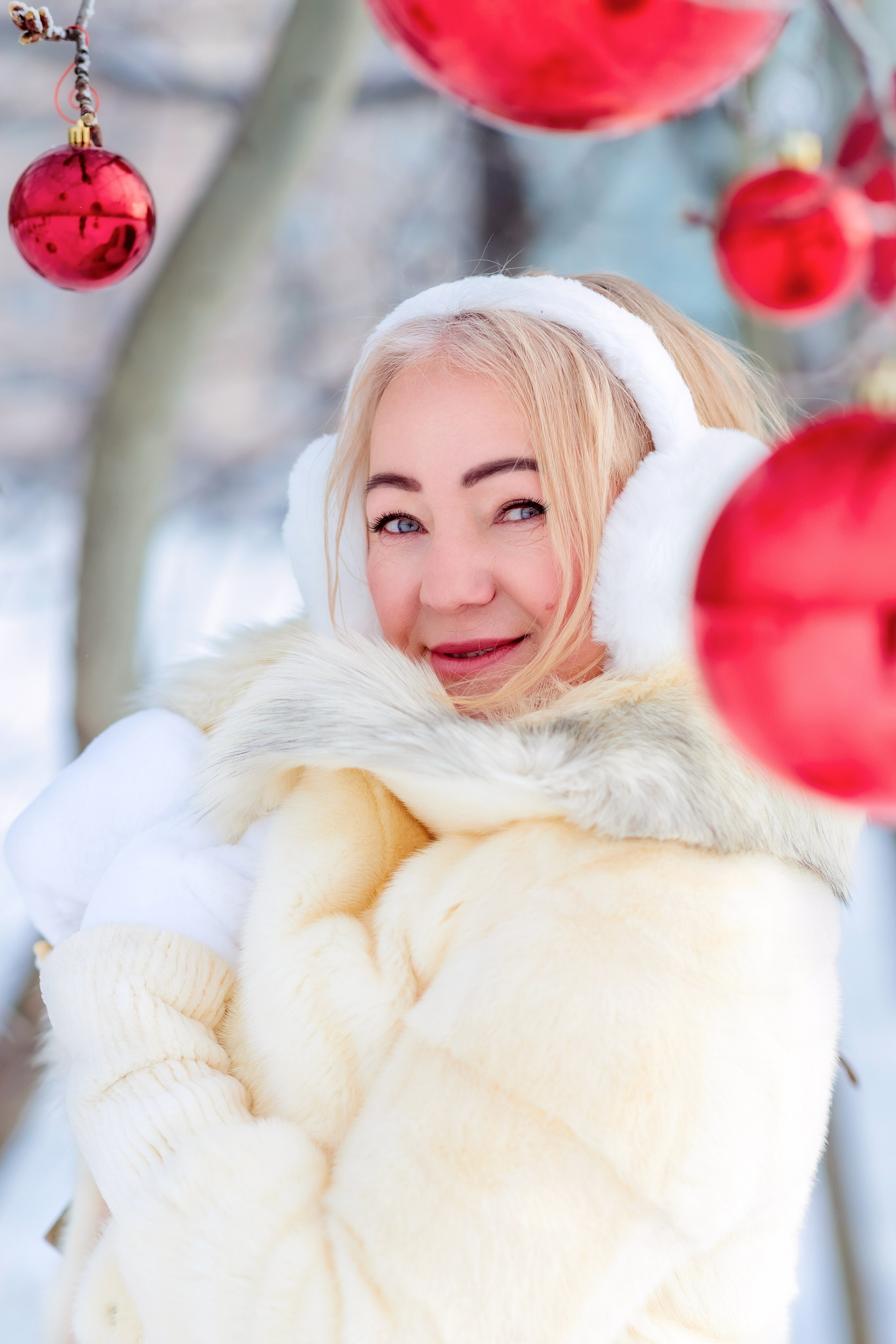 Фотопроект «Красные ШАРЫ». Фотограф Алина Лебедь