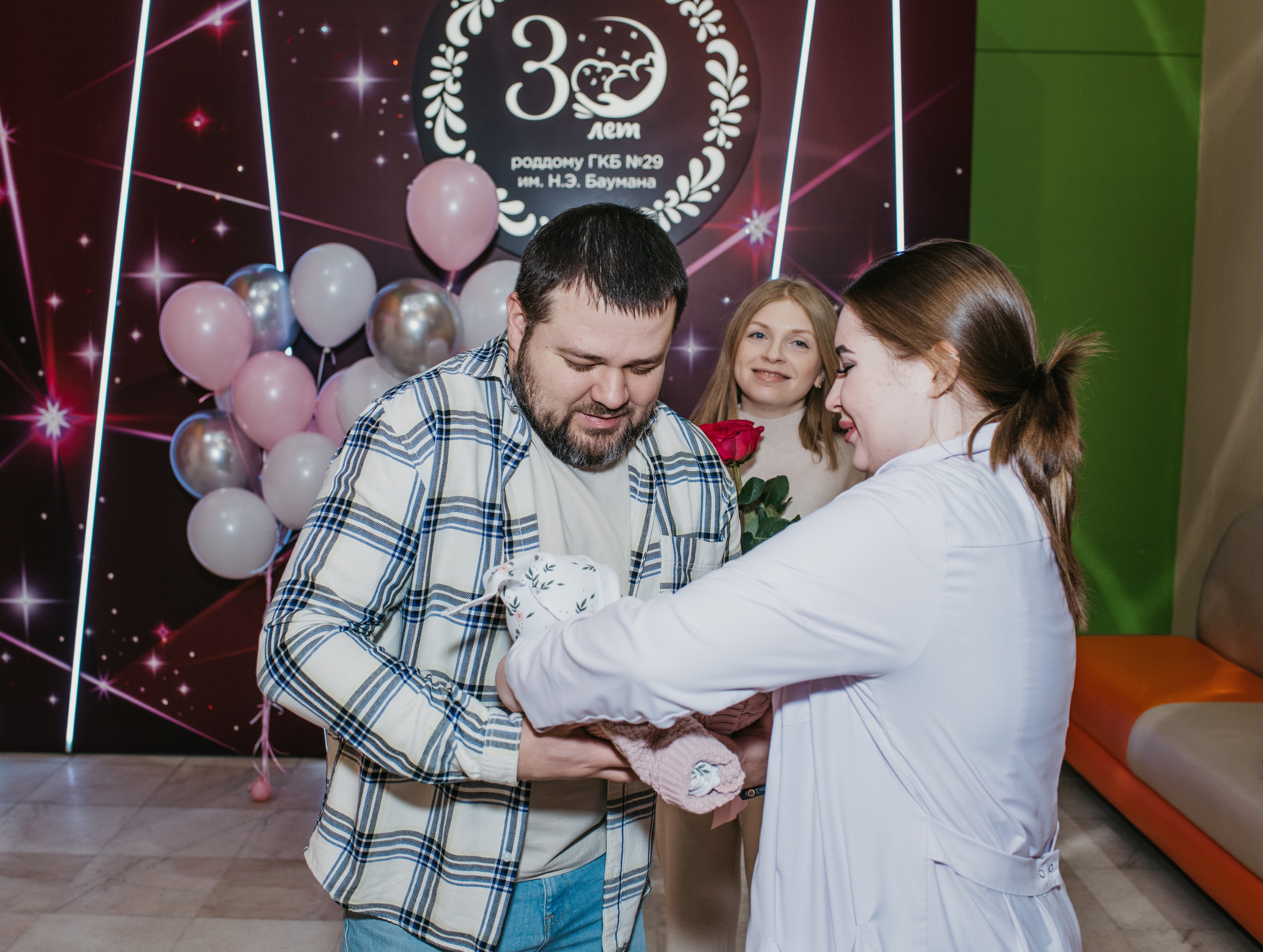 Выписка Полины 27 роддом. Фотограф на выписку из роддома в Москве и МО