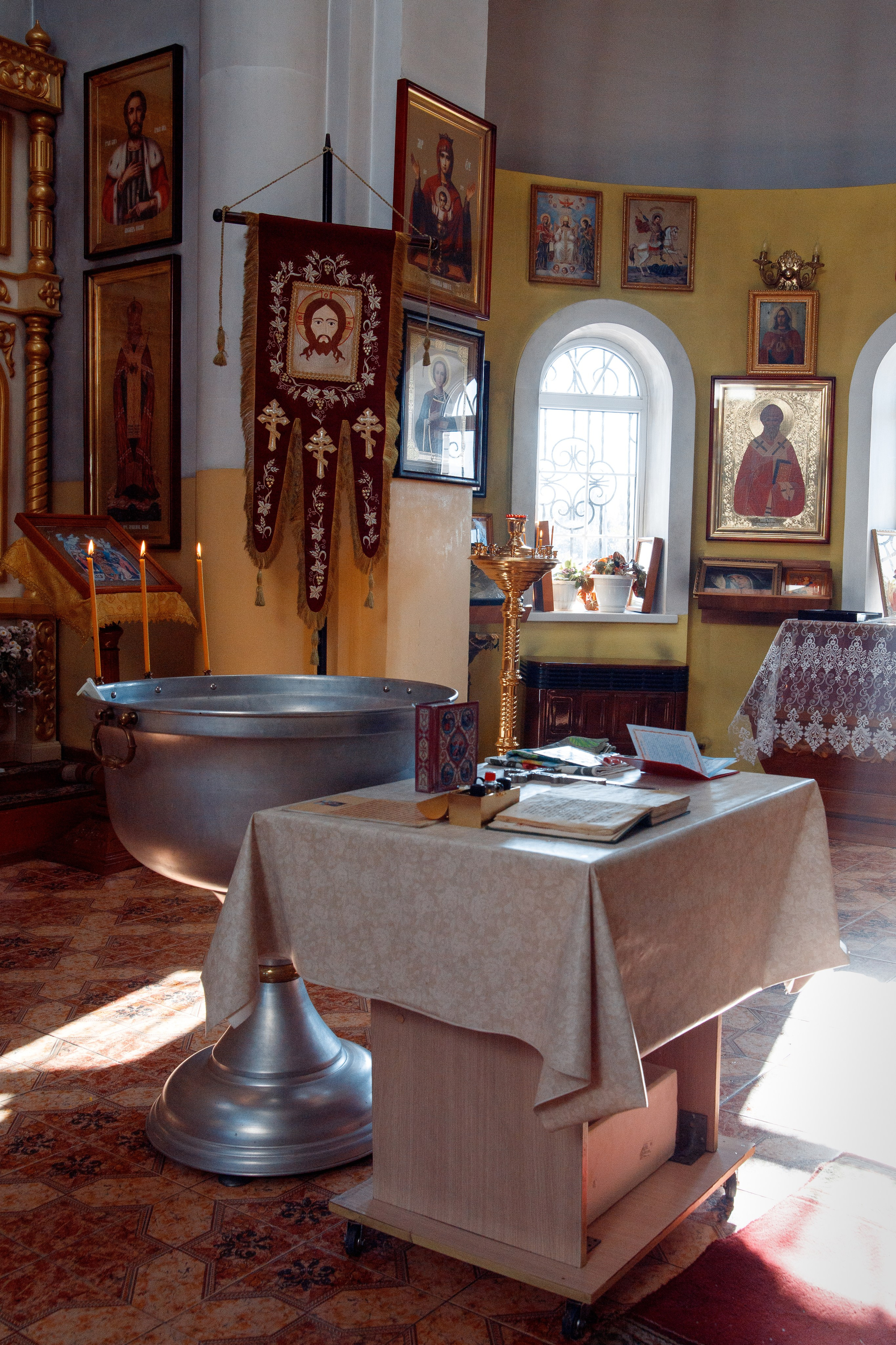 Храм святителя Иоанна Златоуста, мкр-он Соцгород. Фотограф для вашей семьи в Валуйках Татьяна Куликова