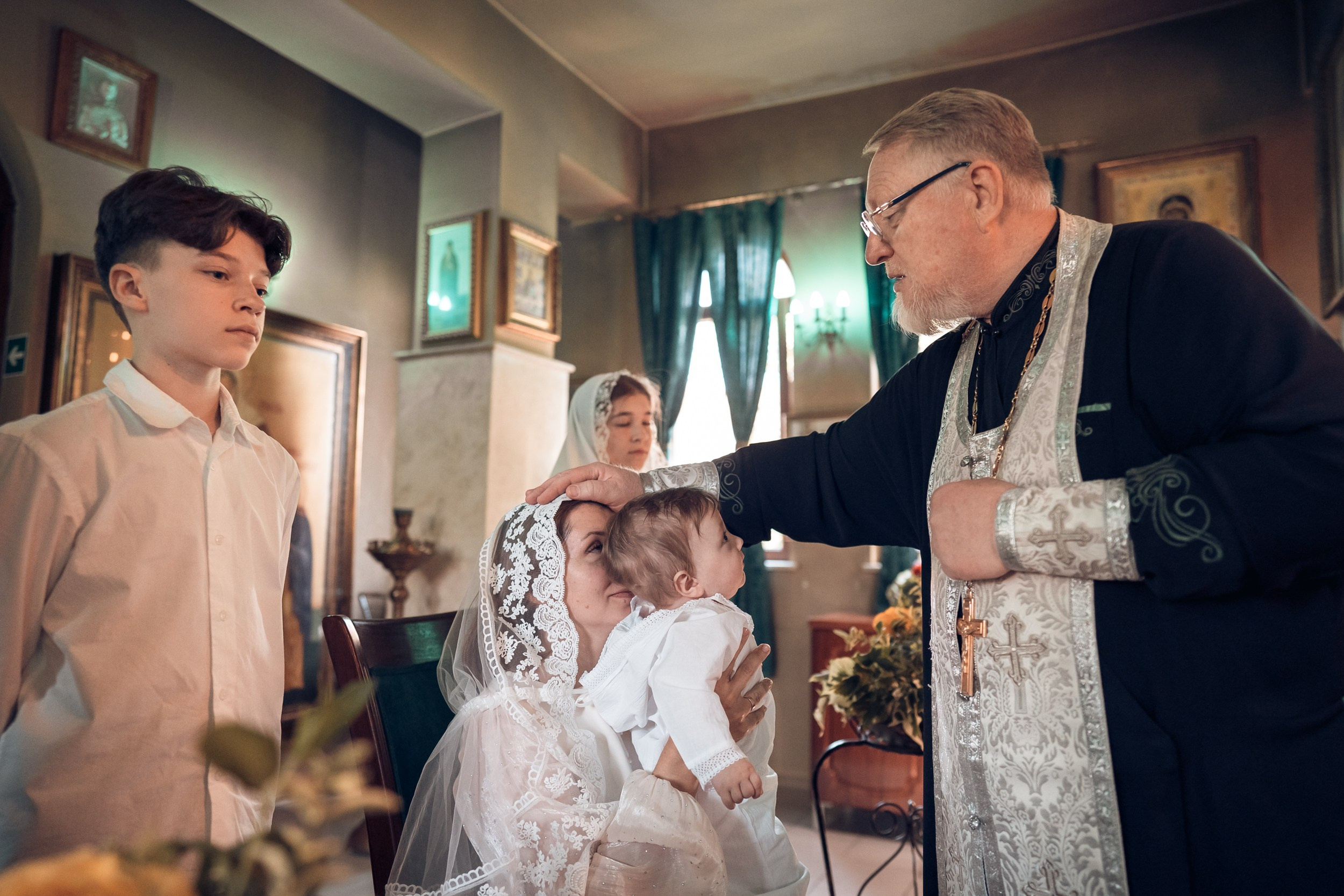 Крещение в храме Прп.Сергия Радонежского с. Орлиное. Церковный фотограф Севастополь
