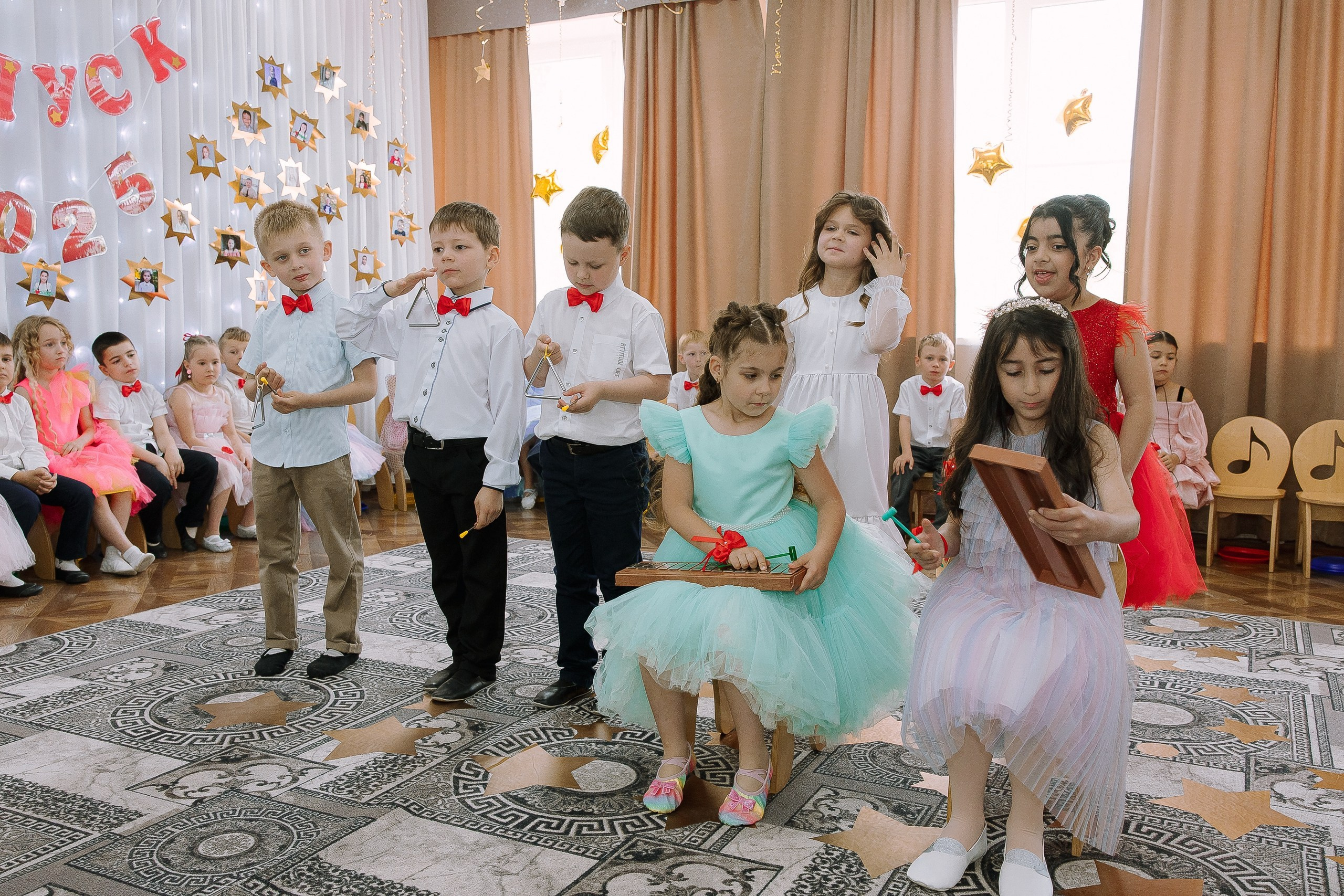 Выпускной в ДС 26. Выпускные альбомы Натальи Бутко: Новороссийск, Анапа, Геленджик