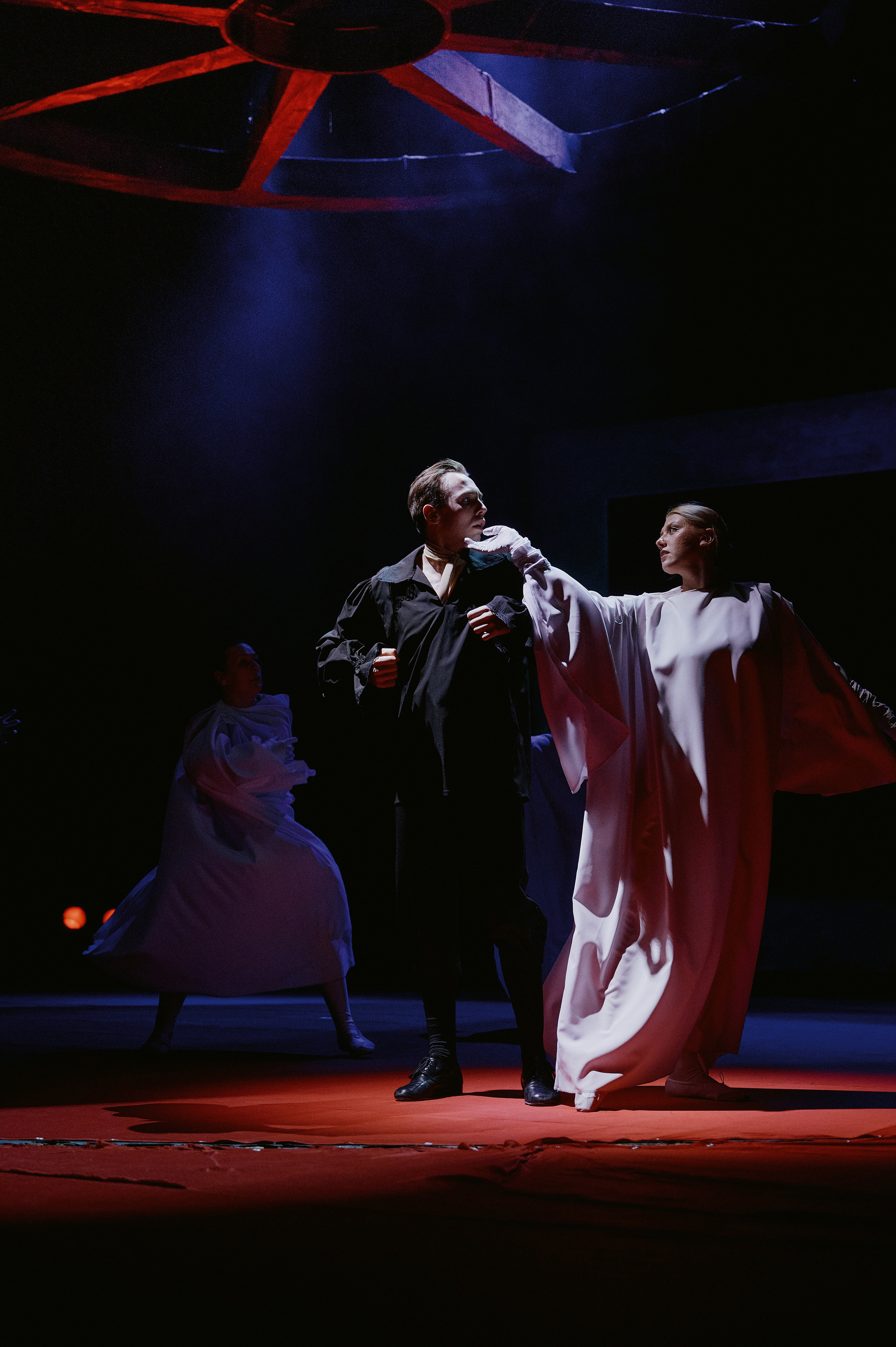 Жестокие Сердца. Театр драмы и комедии им. Комиссаржевской. Свадебный фотограф в Ростовe-на-Дону Анастасия Прутова