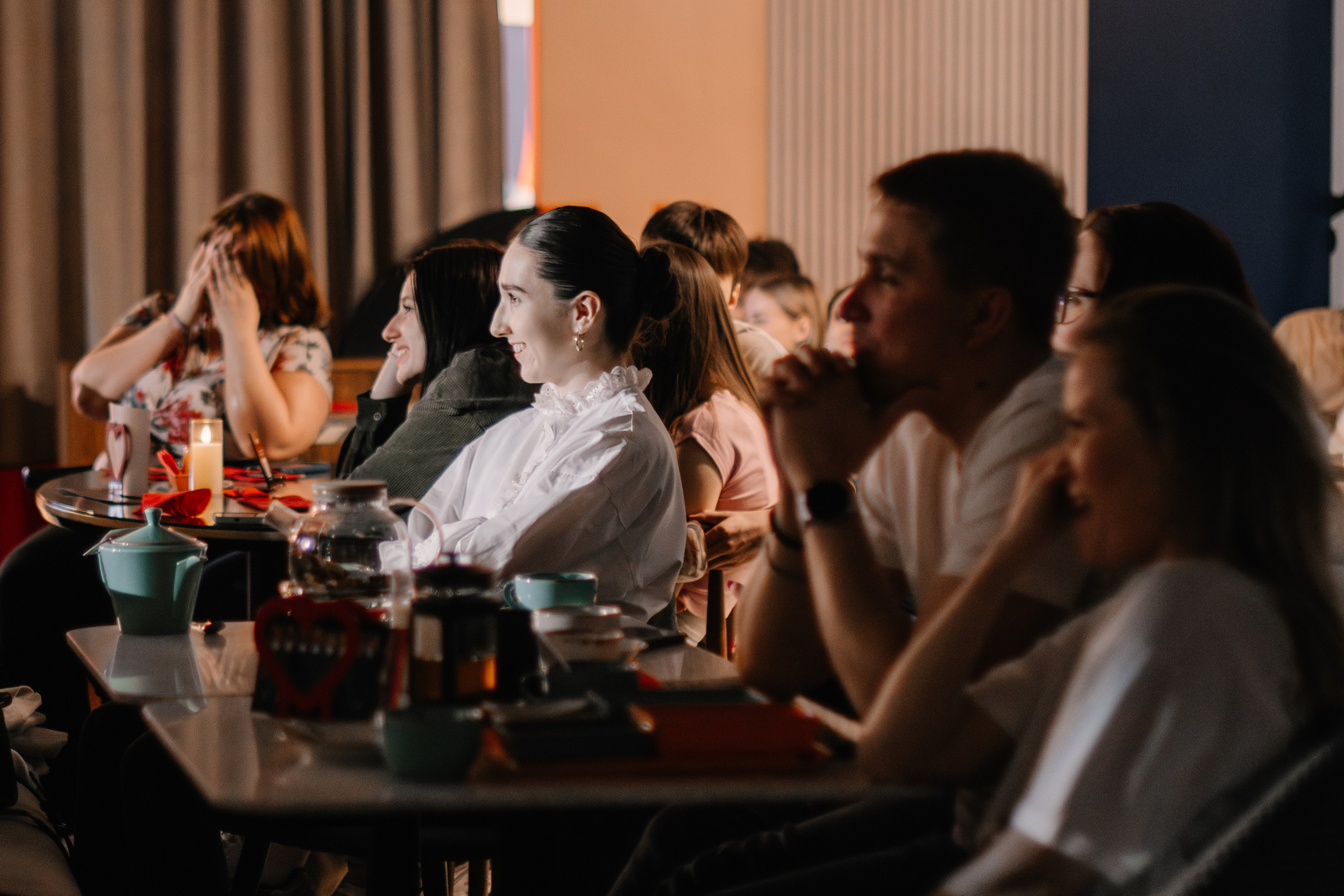 StandUp с Наташей Красновой. 1 апреля в Sketch. Фотограф в Челябинске Любовь Денисенко