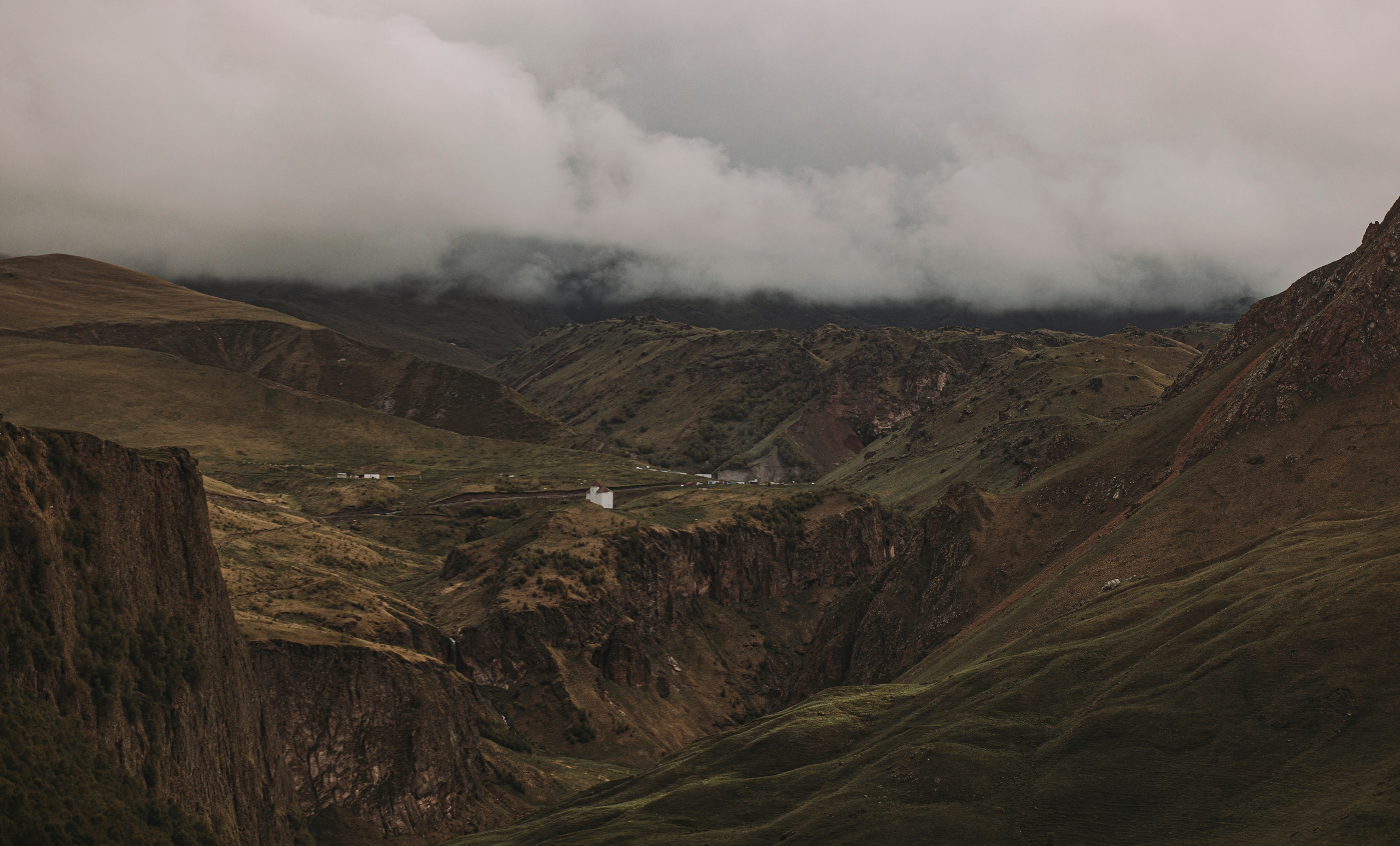 ЛЮТИКОВОЕ ЦАРСТВО. Фотограф Настя Конник | Пятигорск | Эльбрус | Домбай | Архыз | Видеограф КМВ